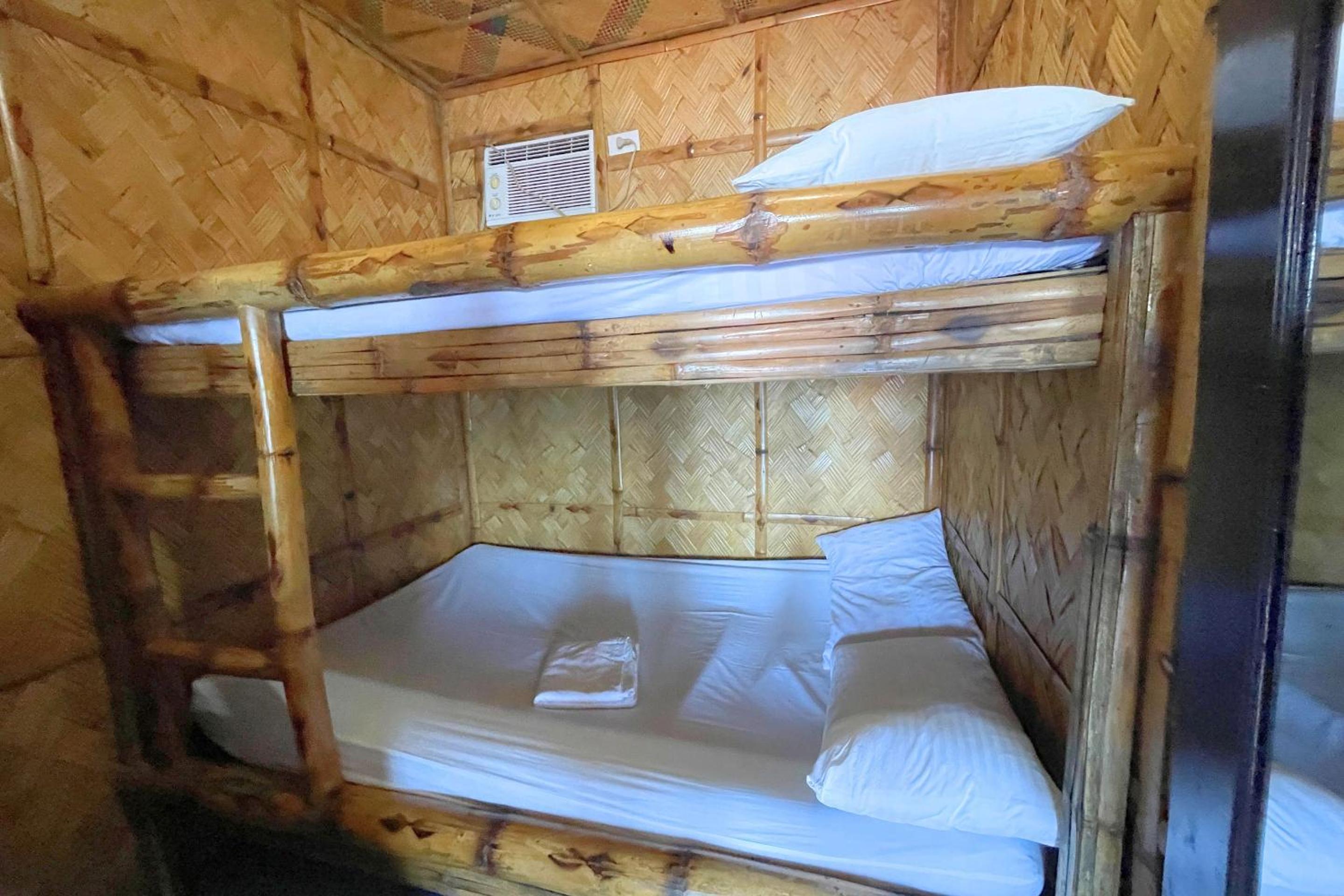 Economy Quadruple Room