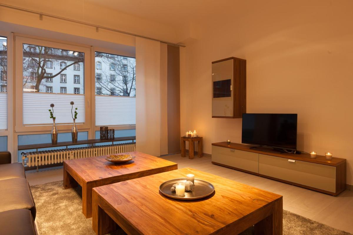 Deluxe Apartment photo 2