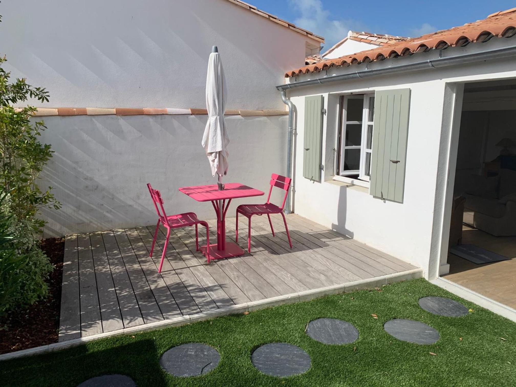 Studio with Terrace