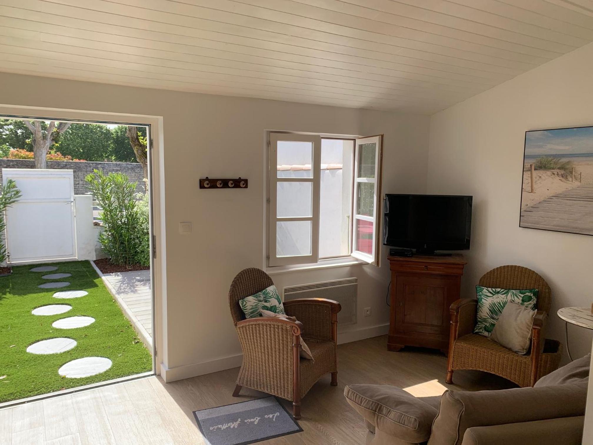 Studio with Terrace Studio with Terrace