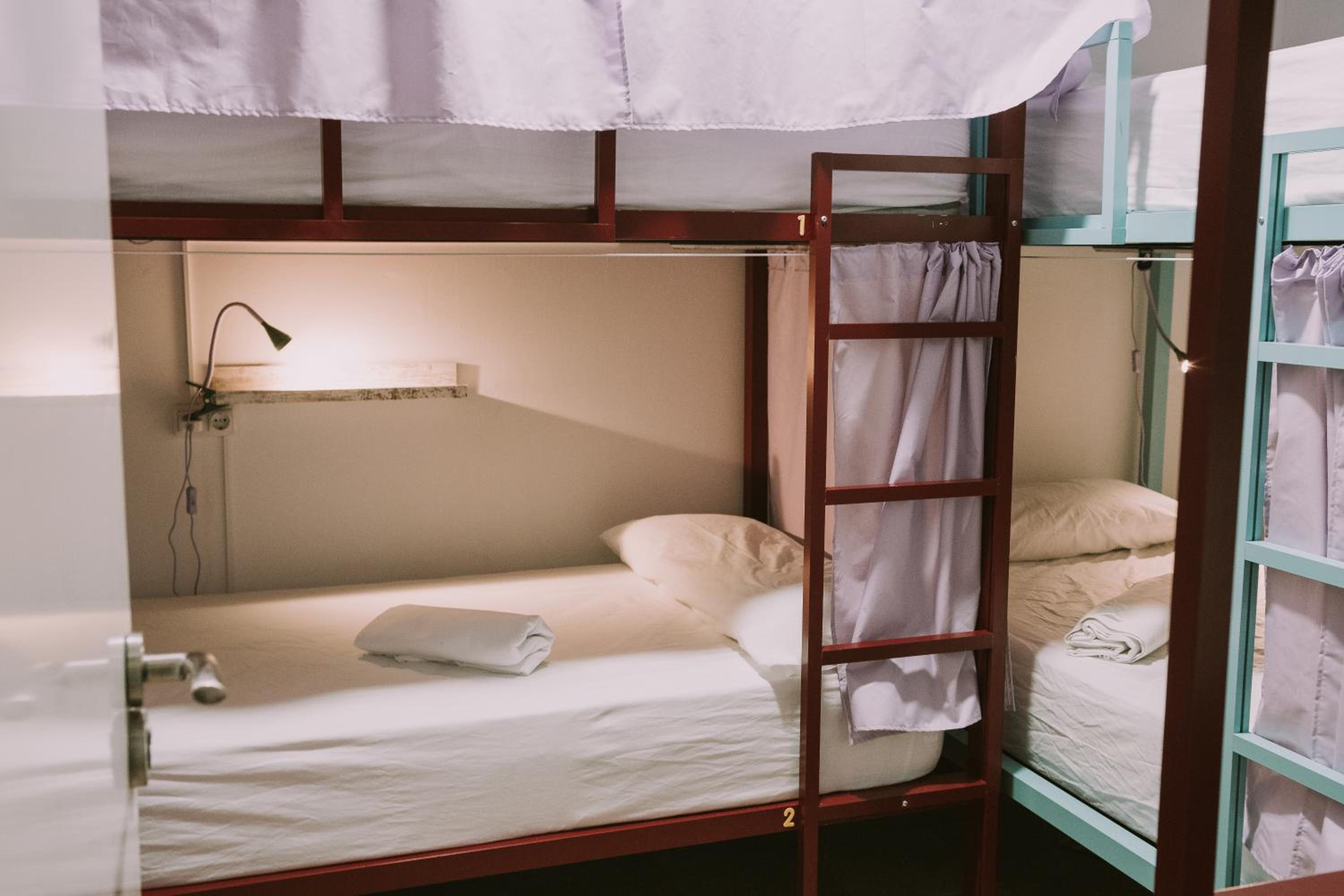 Bed in 4-Bed Mixed Dormitory Room