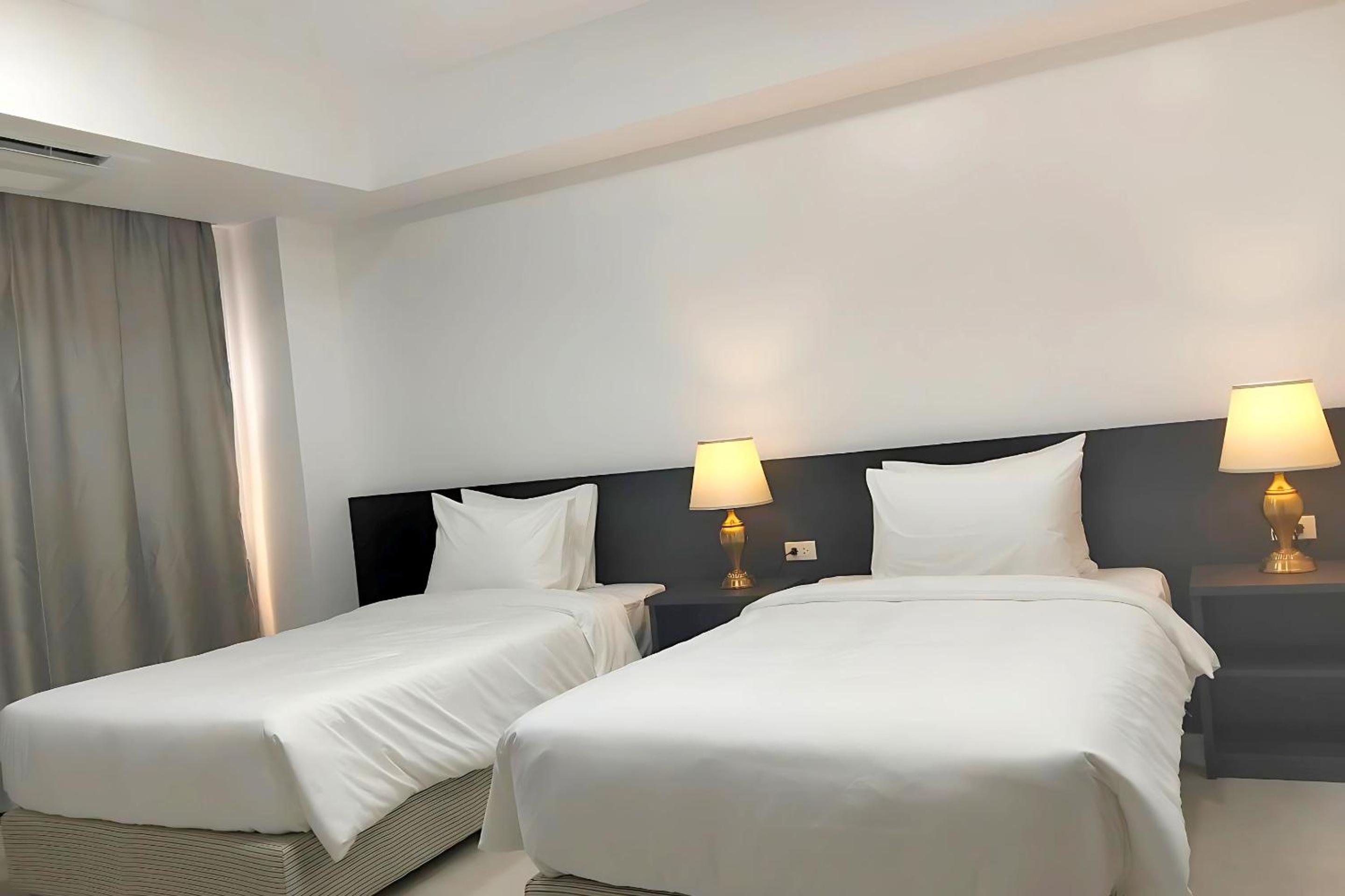 Deluxe Twin Room - Photo 3