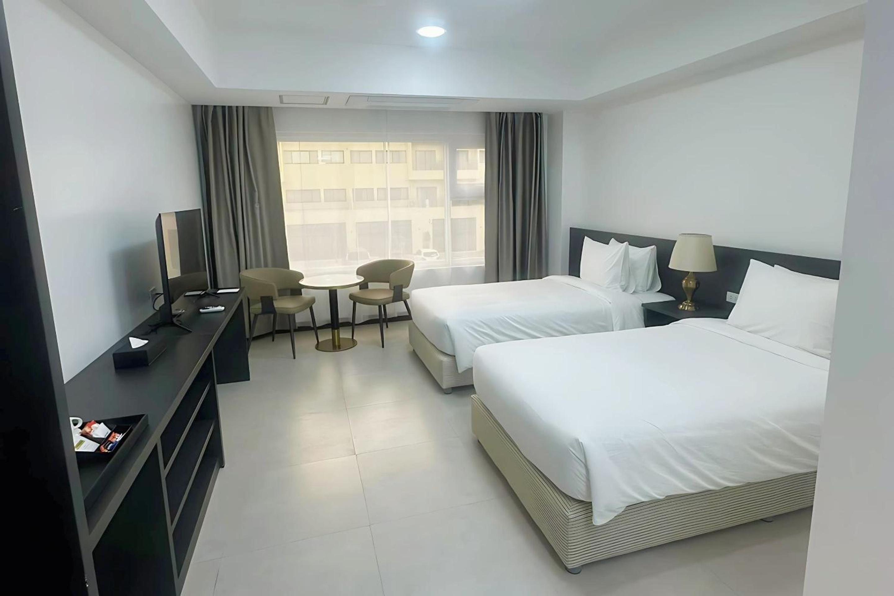 Deluxe Twin Room - Photo 4
