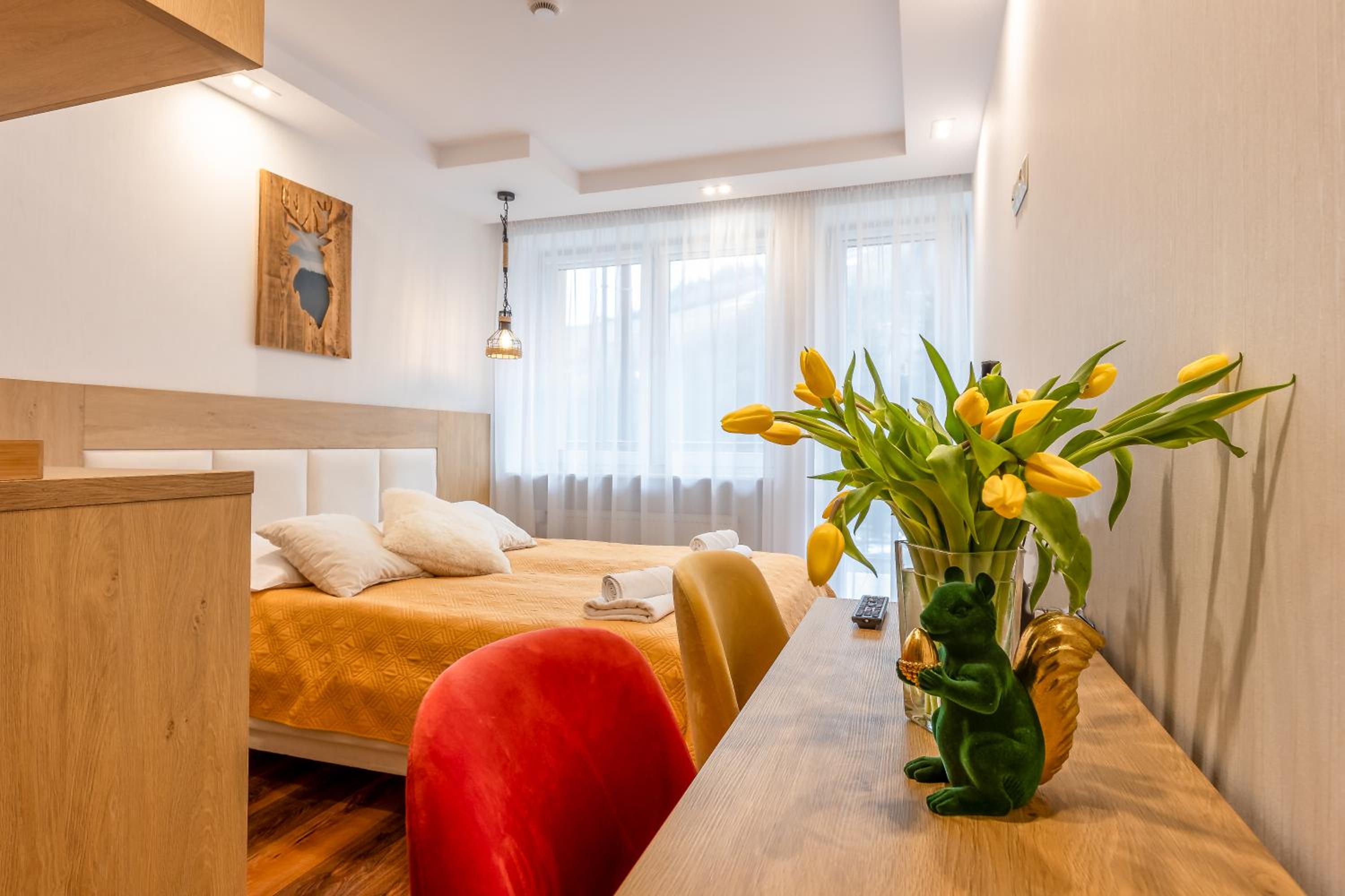 Small Double Room - Photo 3