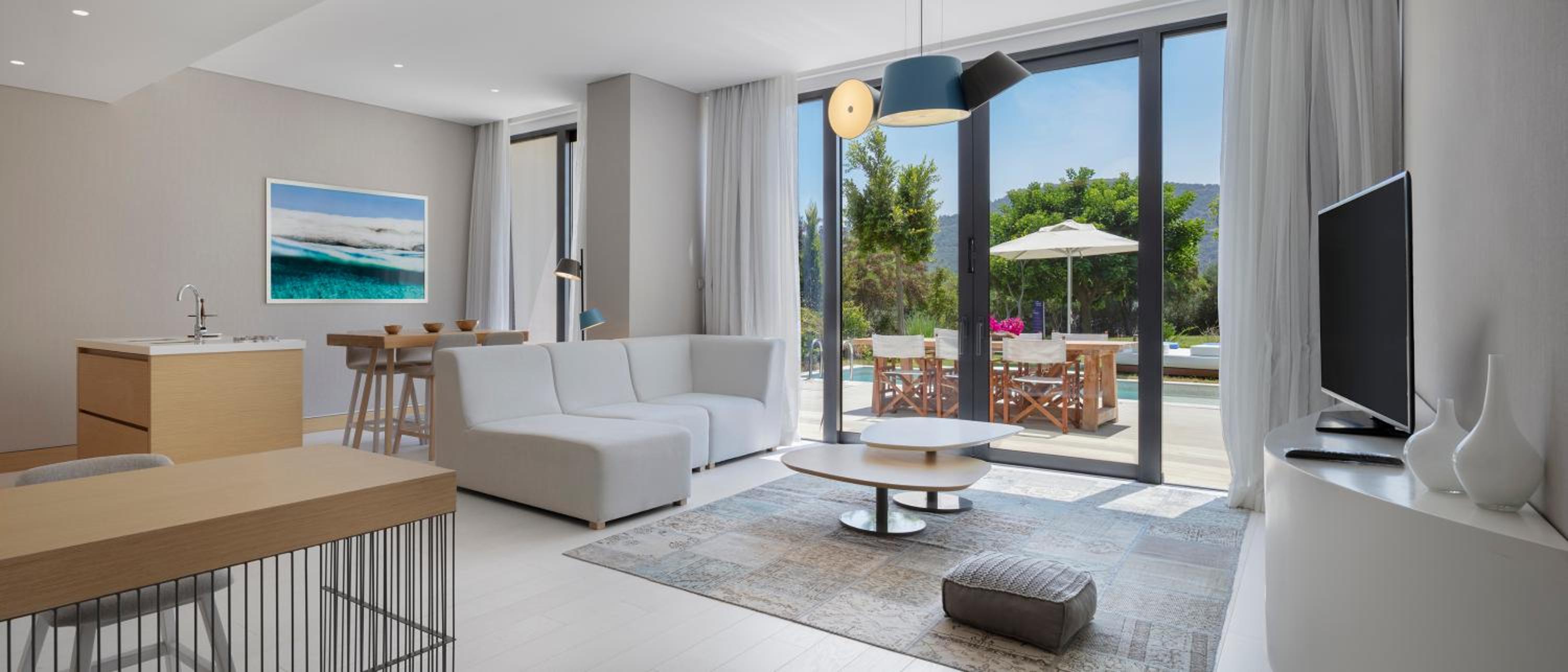 Family Suite with Private Pool and Garden View