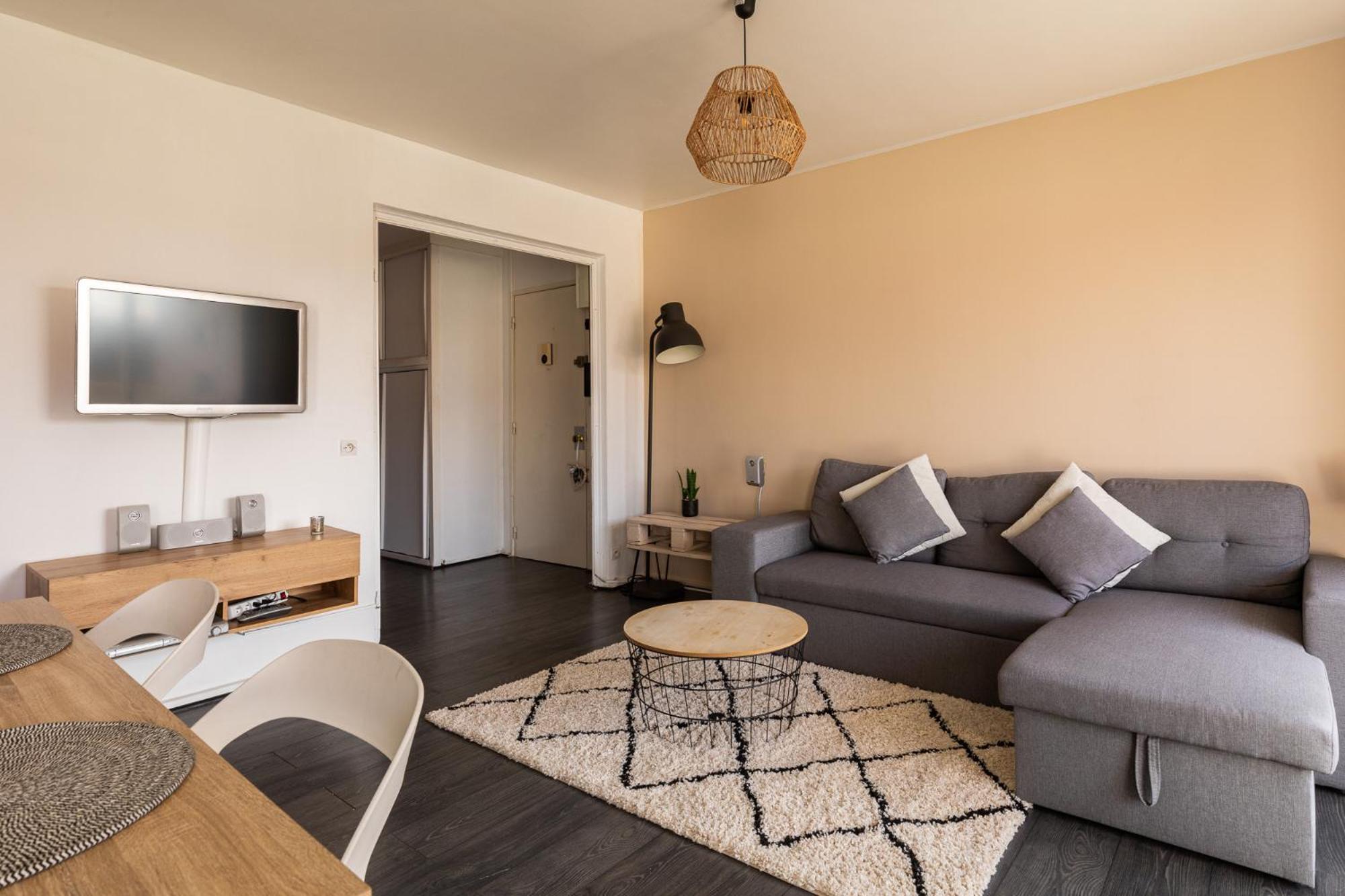 Two-Bedroom Deluxe Apartment