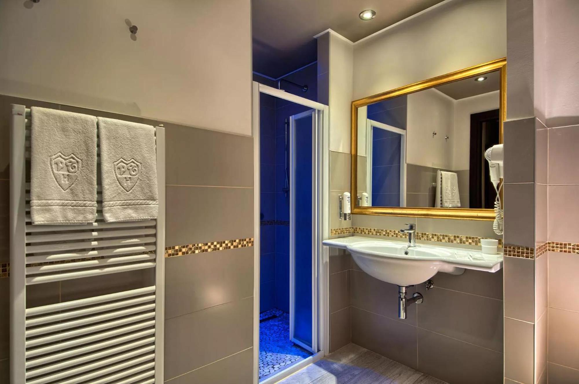Junior Suite - Photo 3