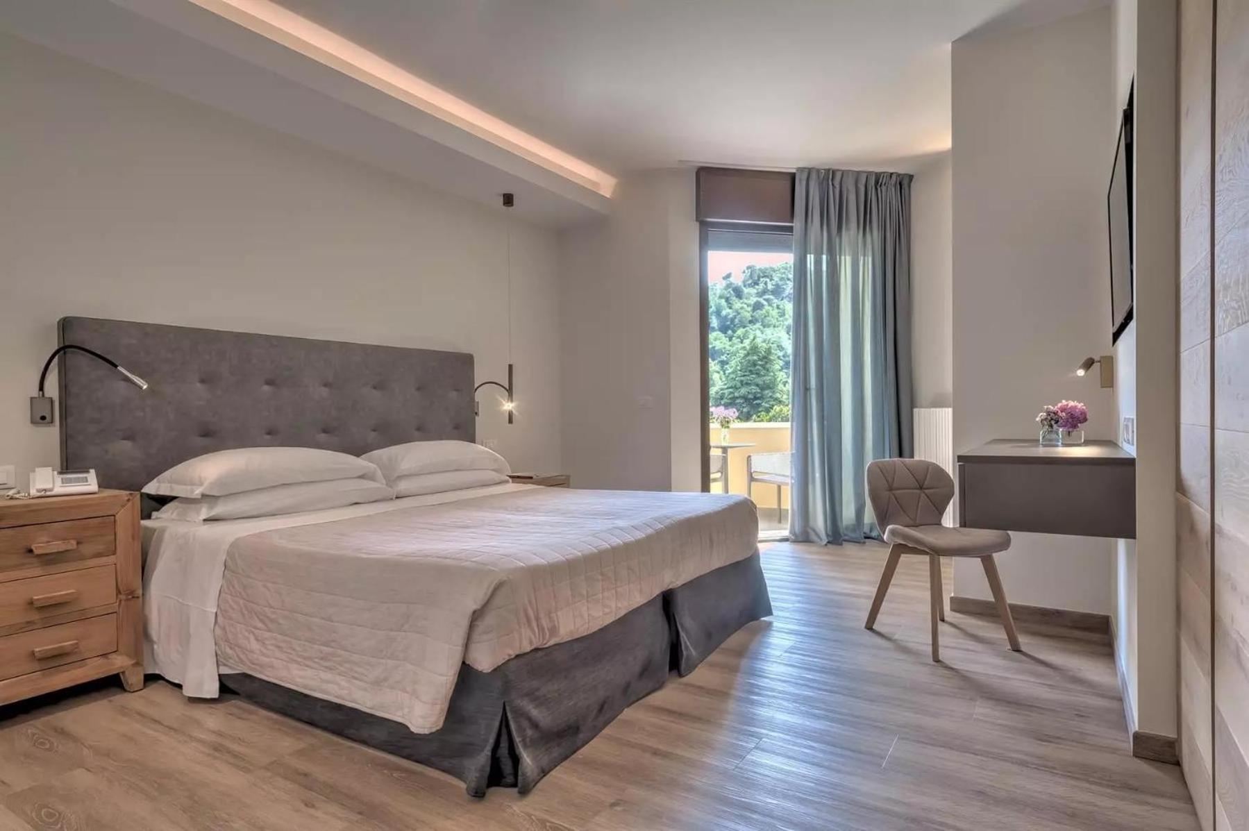 Superior Double or Twin Room photo 1