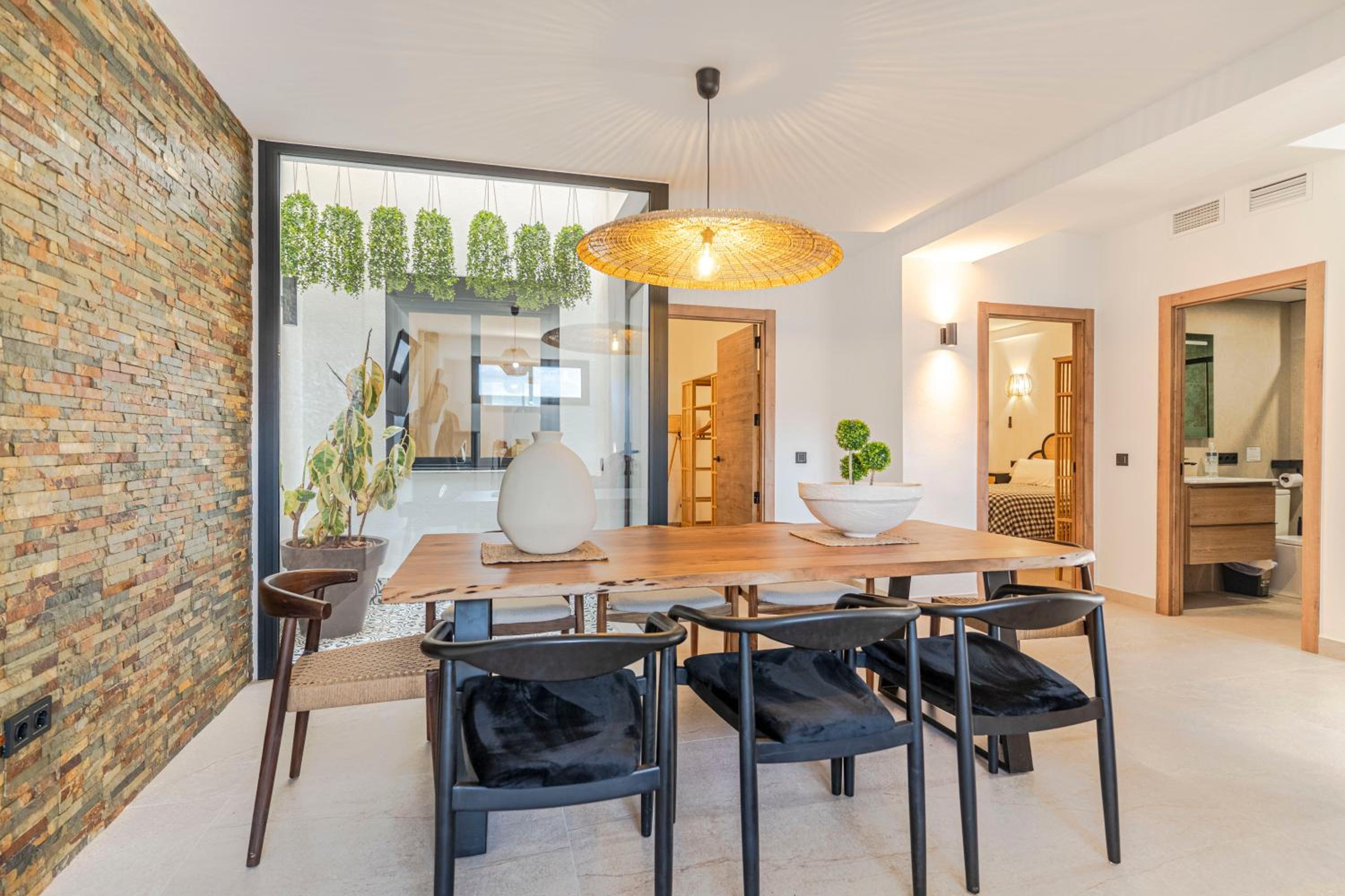 Villa photo 2
