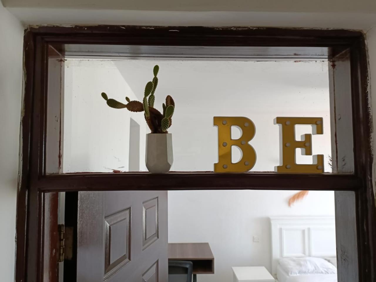 Three-Bedroom Apartment - Photo 6