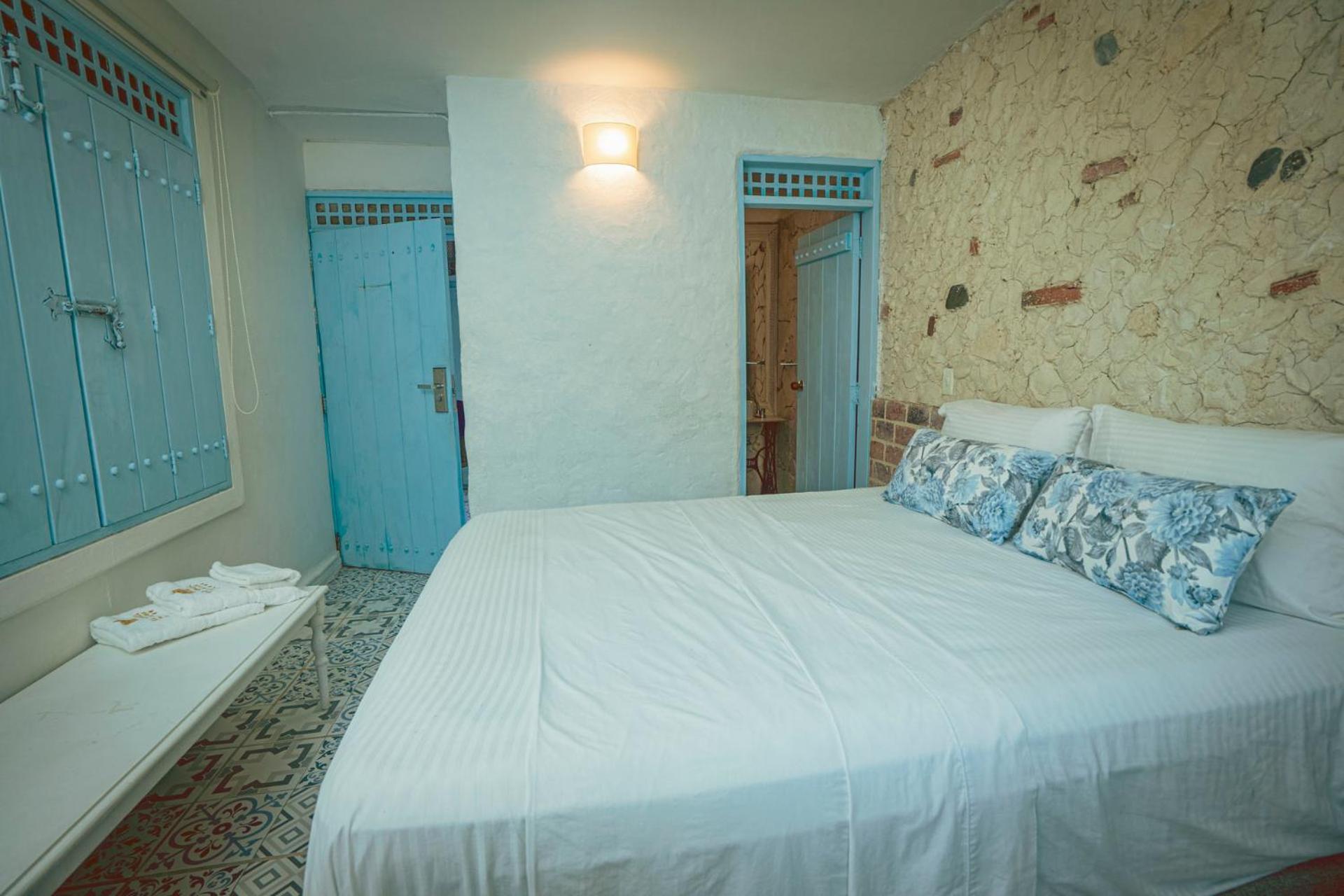 Standard Double Room photo 2