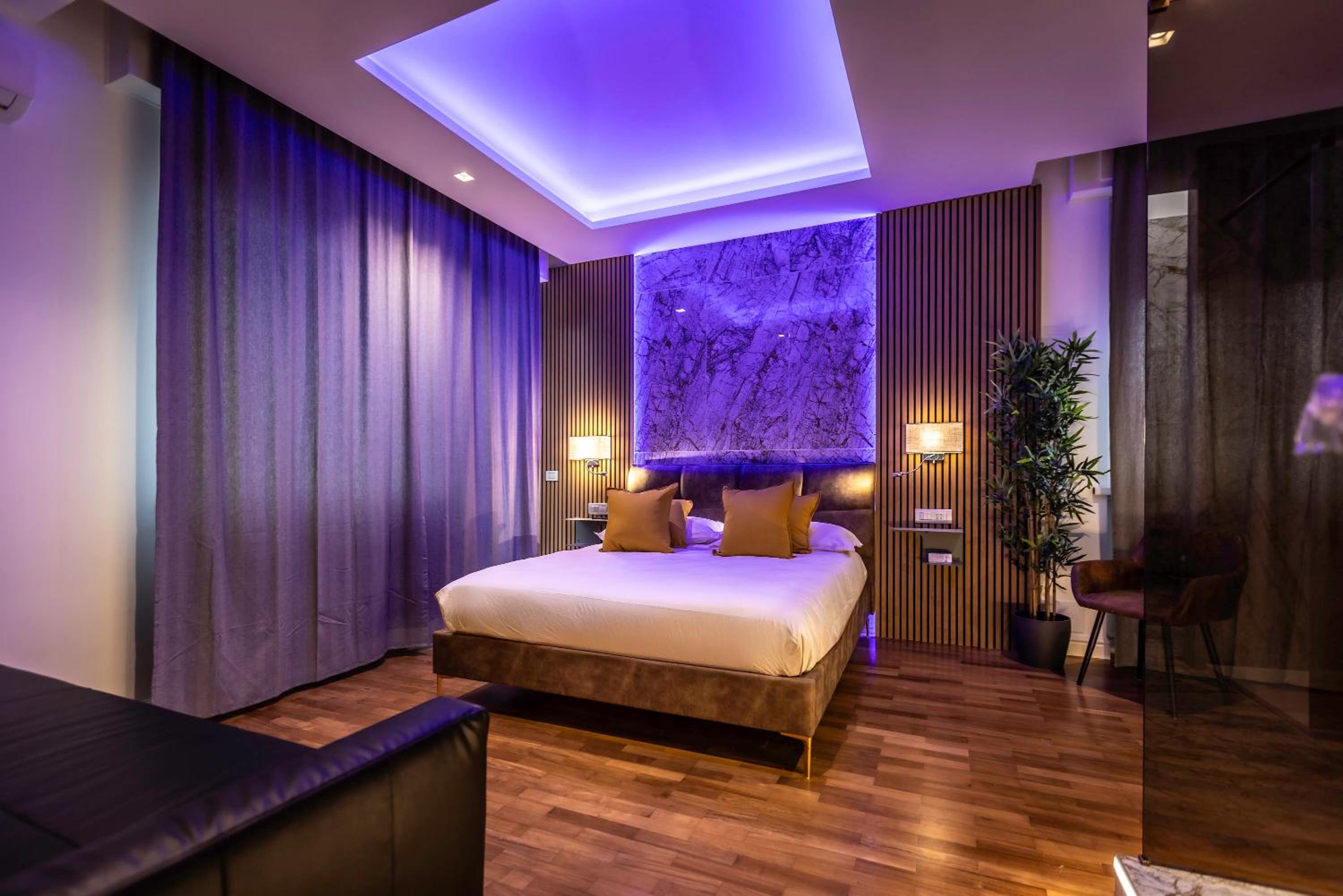 Triple Room with City View