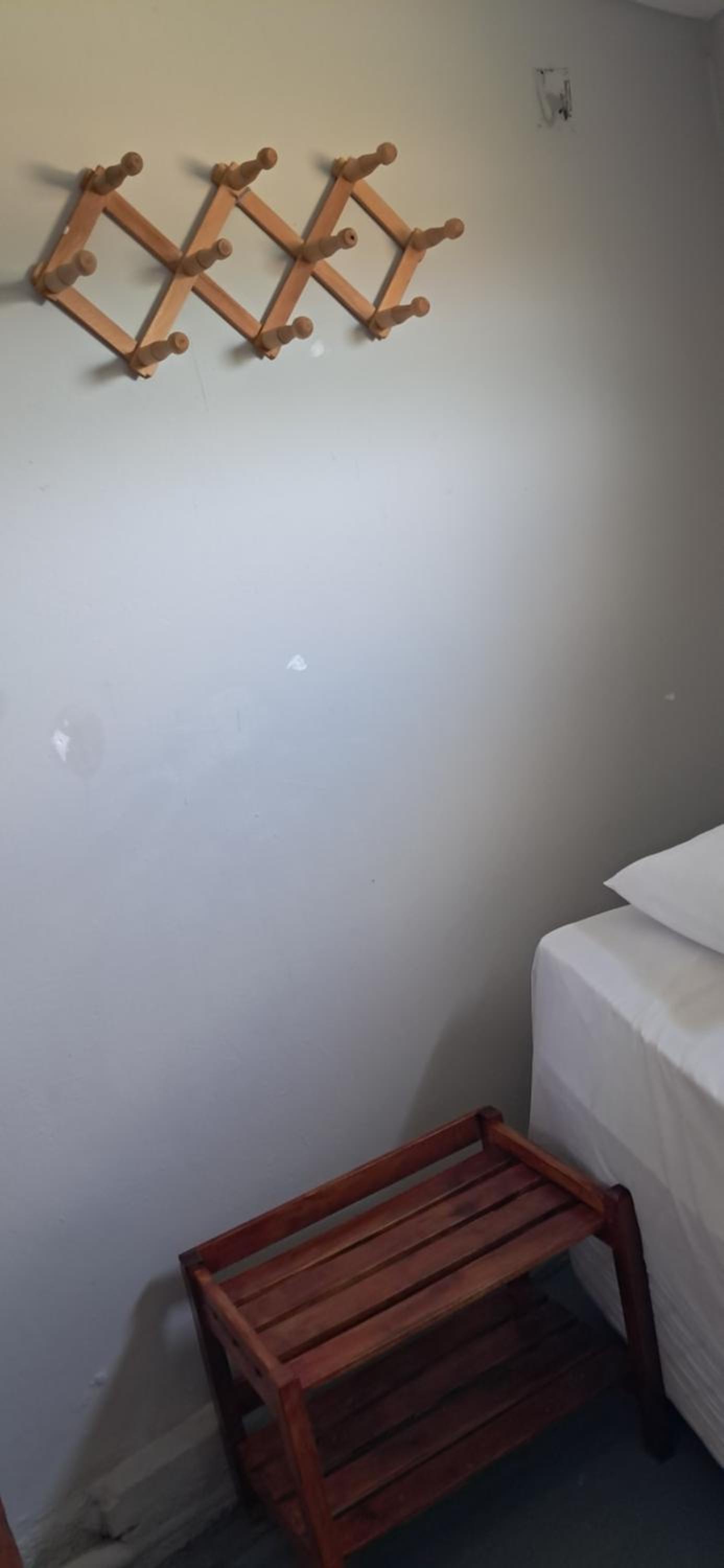 Small Single Room photo 3