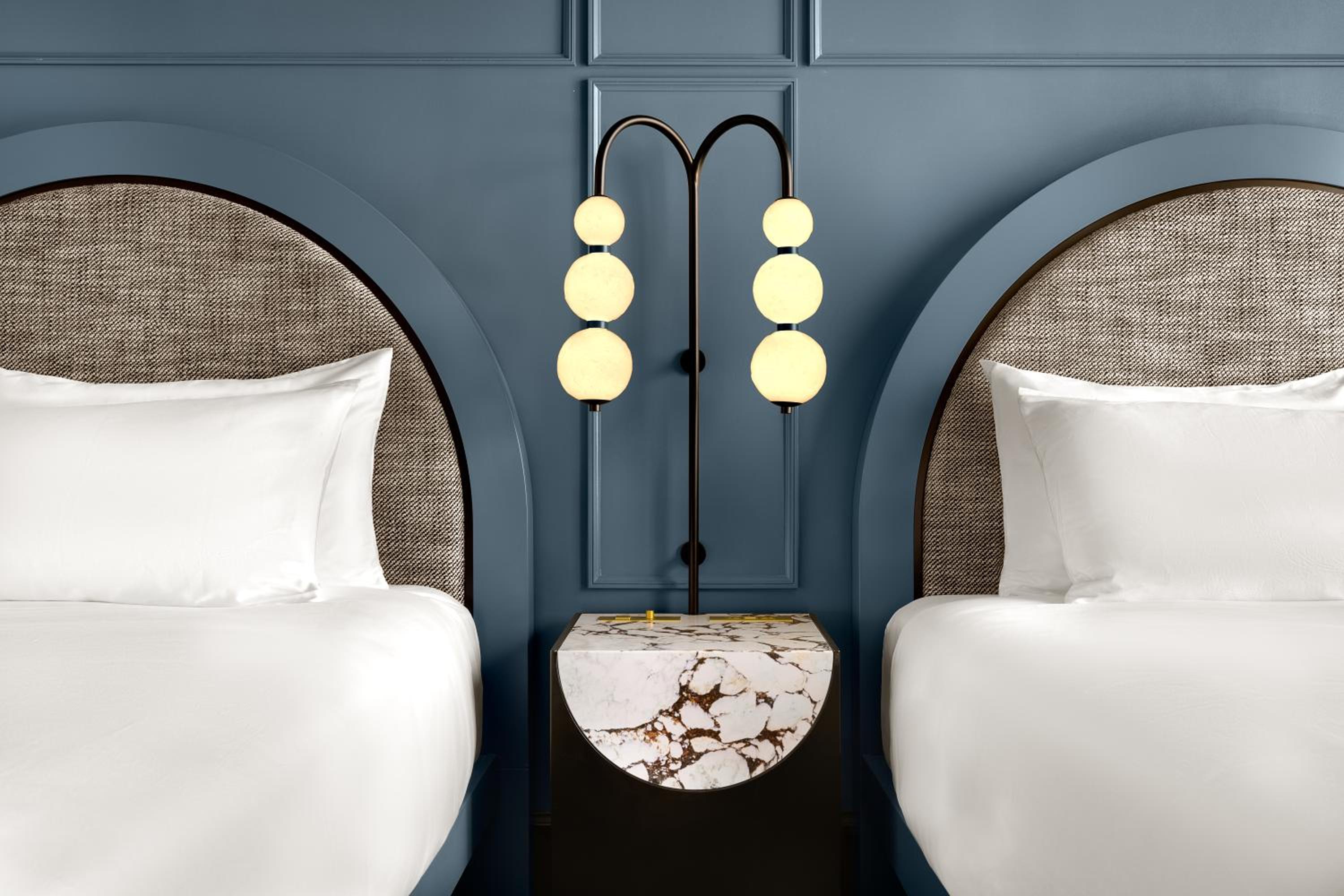 Producer Queen Room with Two Queen Beds - Photo 2