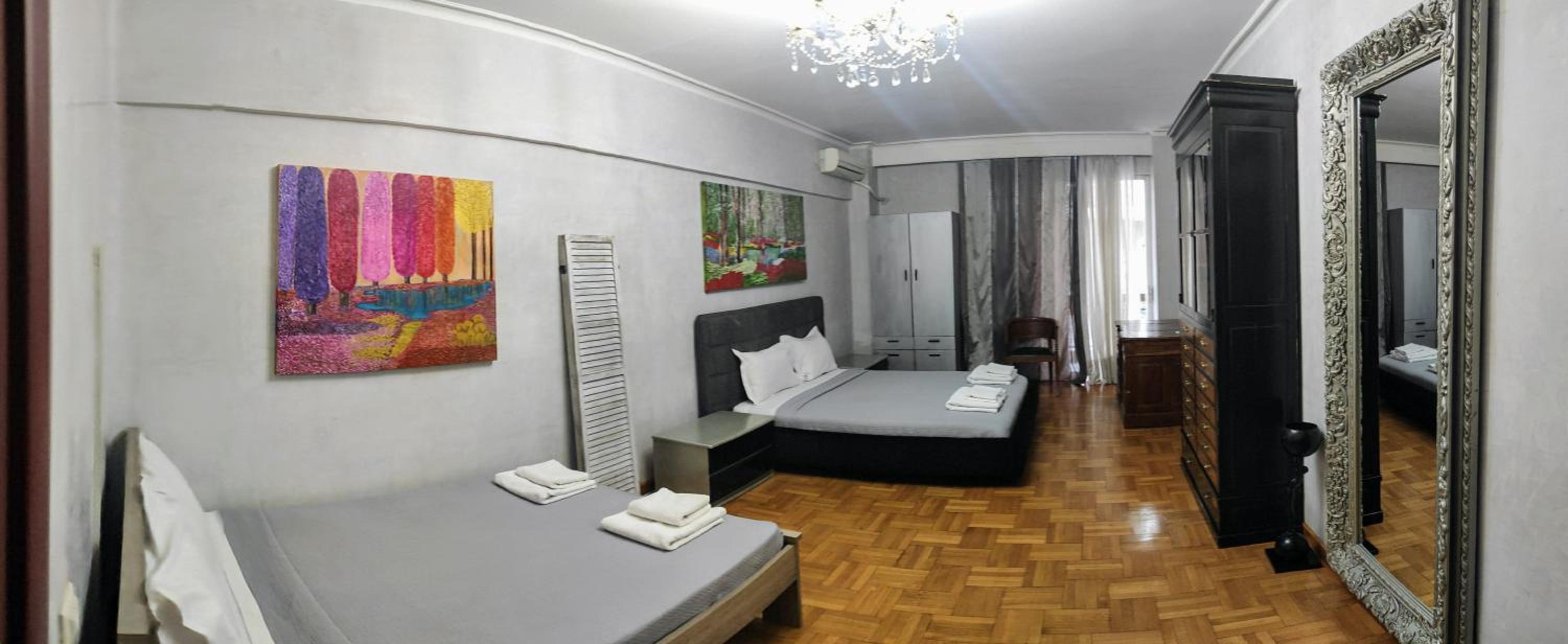 Two-Bedroom Apartment - Photo 8