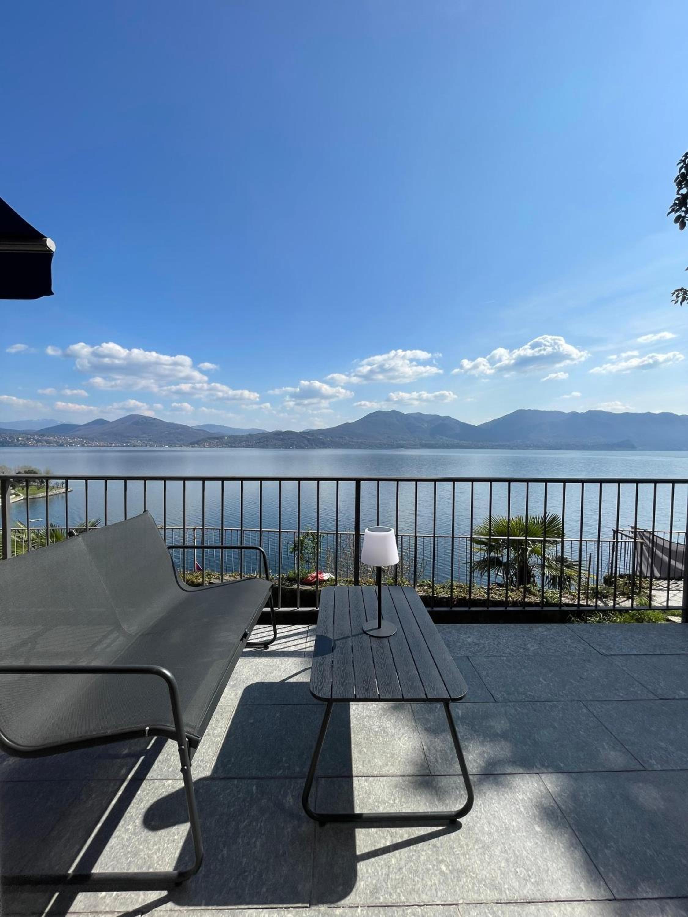 Double Room with Lake View photo 2