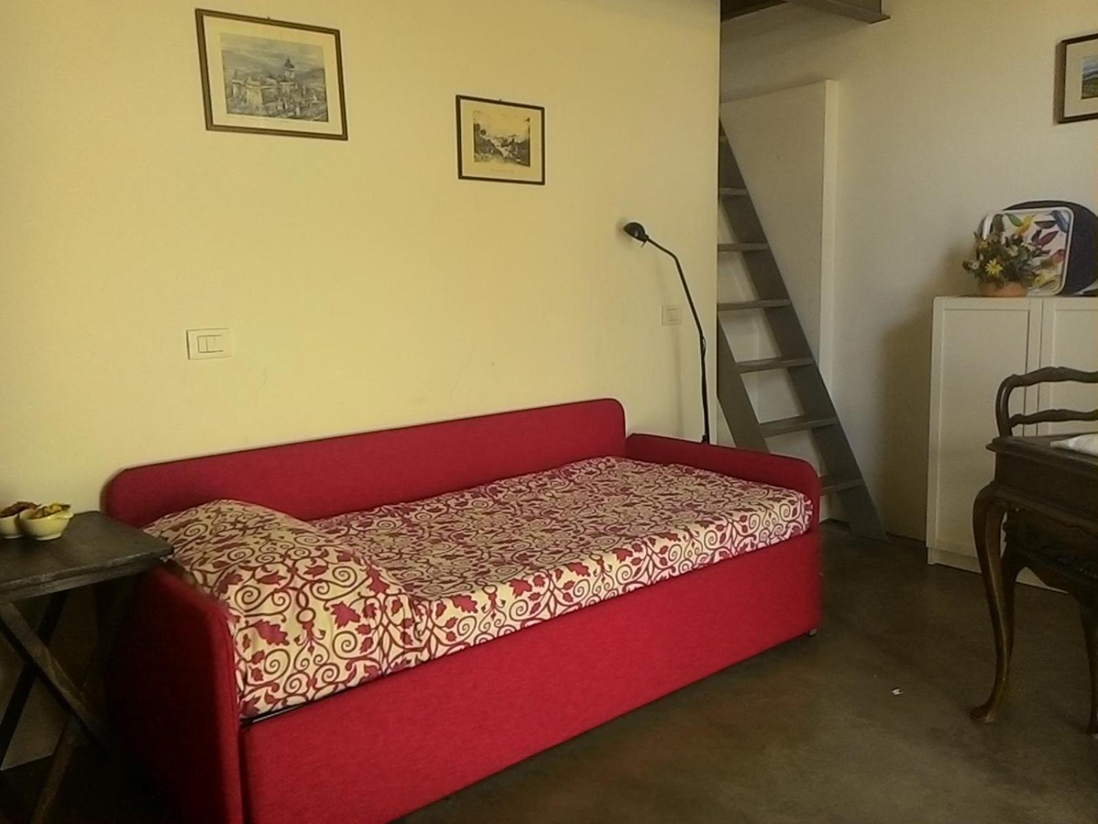 Studio - Split Level