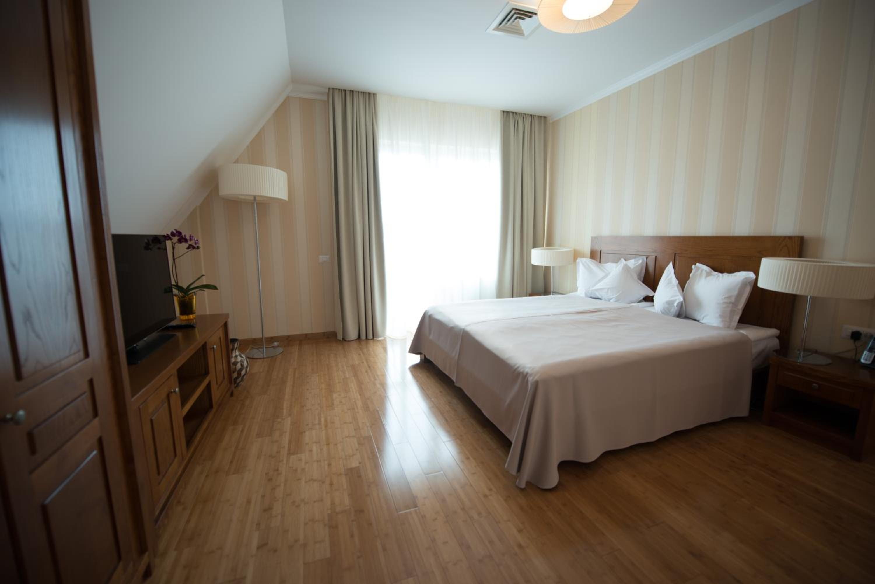 Presidential Suite photo 1