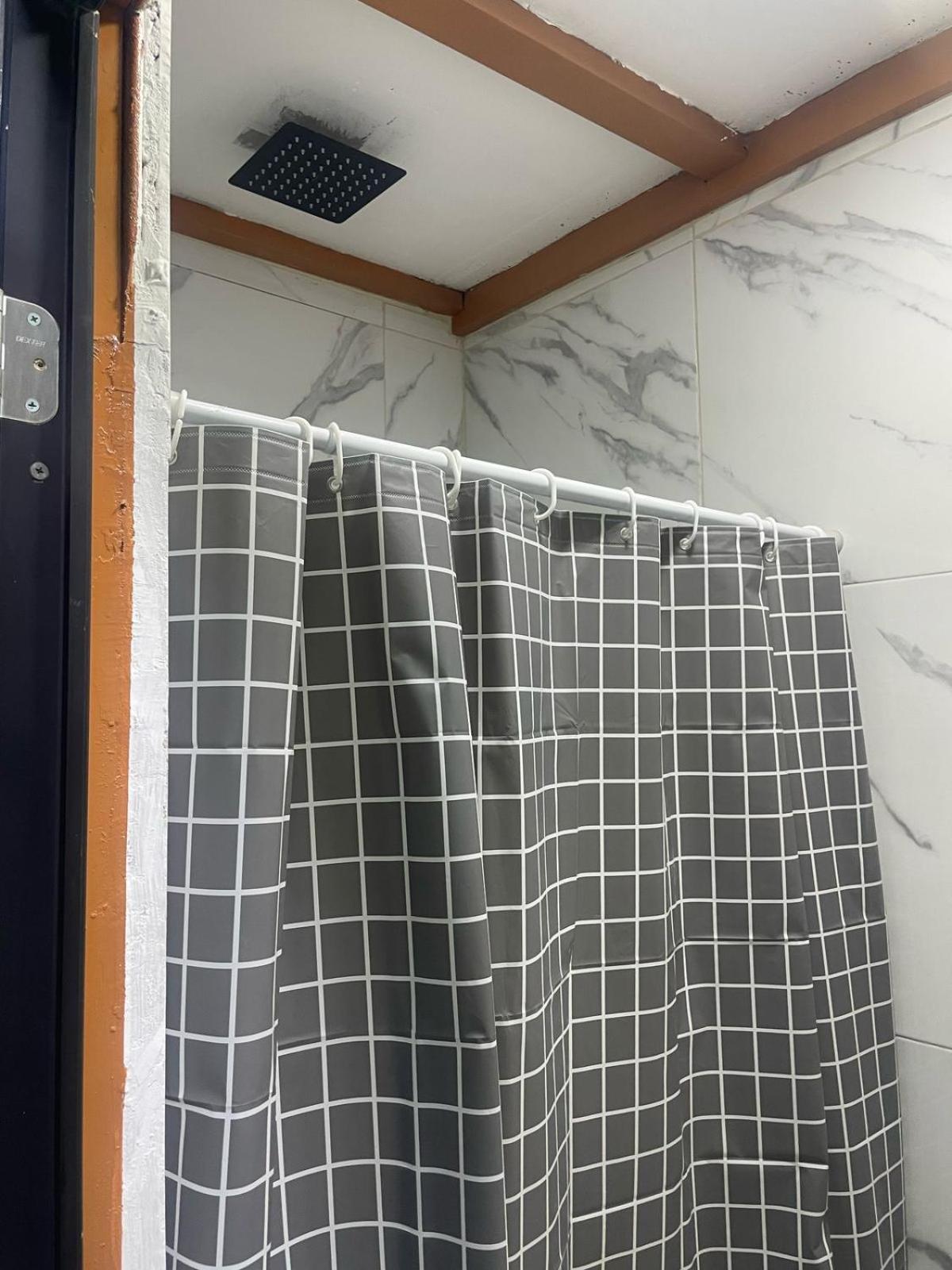 Standard Double Room with Two Double Beds - Photo 4