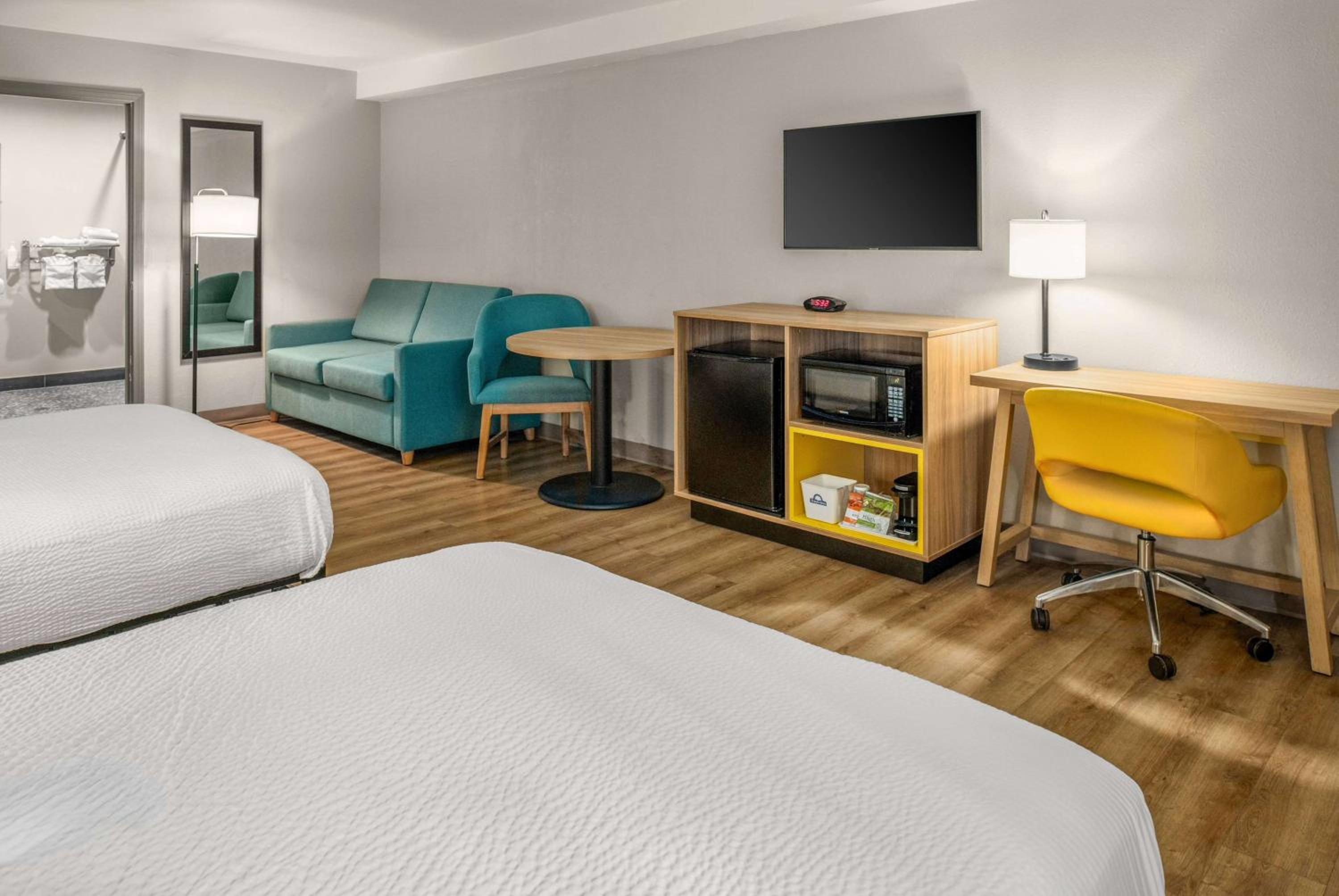 Queen Room with Two Queen Beds - Mobility/Hearing Access - Non-Smoking photo 1