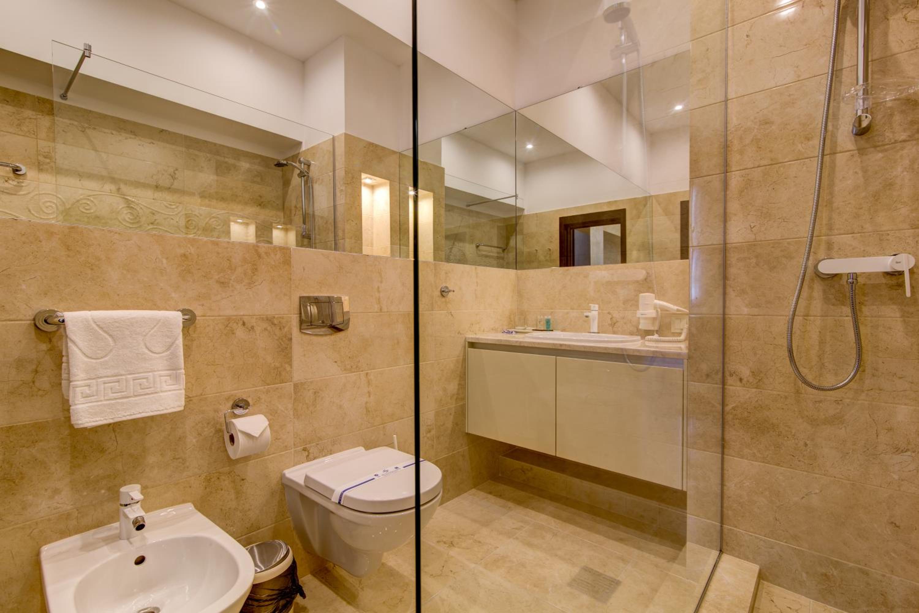 Standard King Room