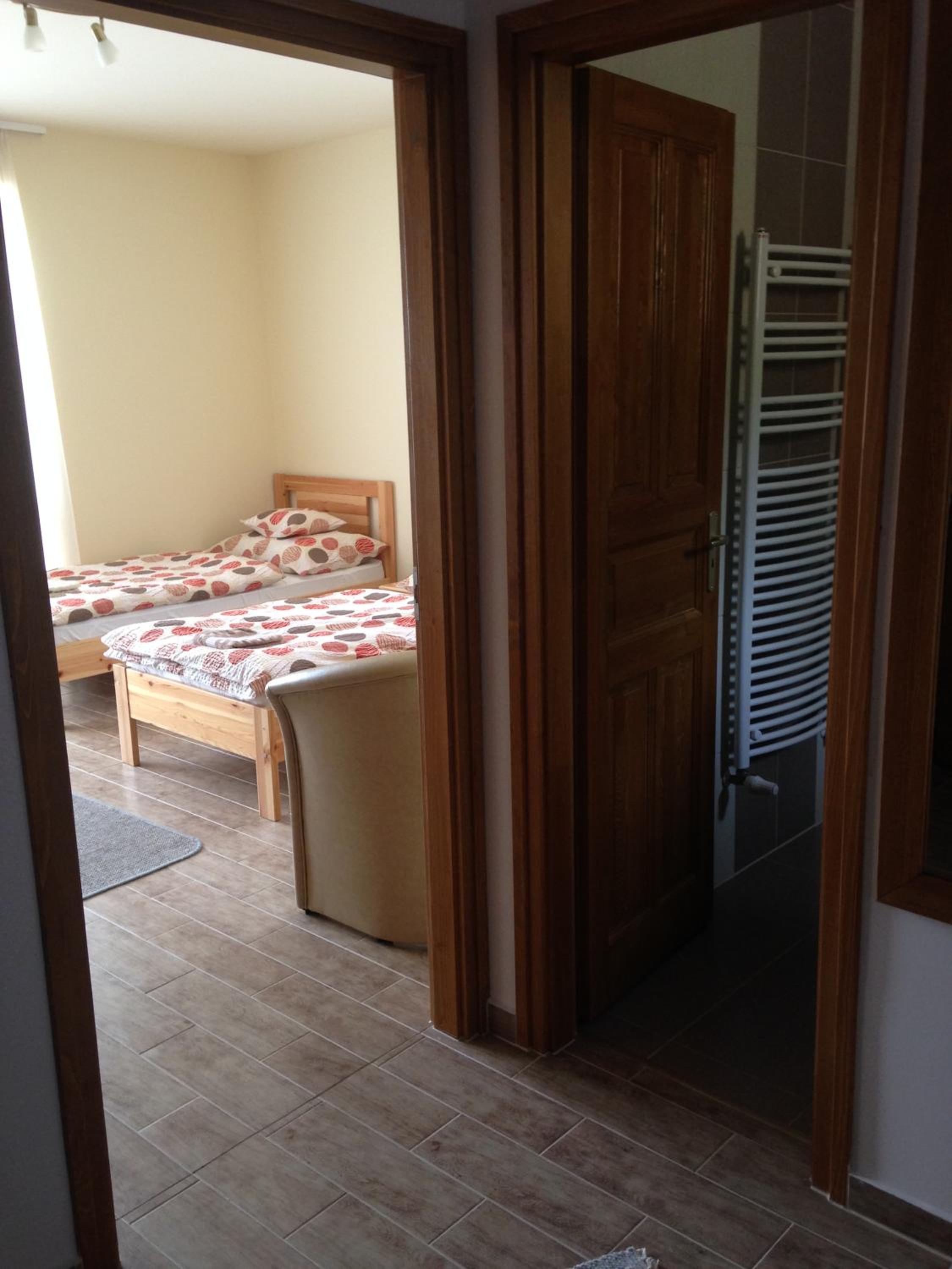 Family Room with Lake View - Photo 10