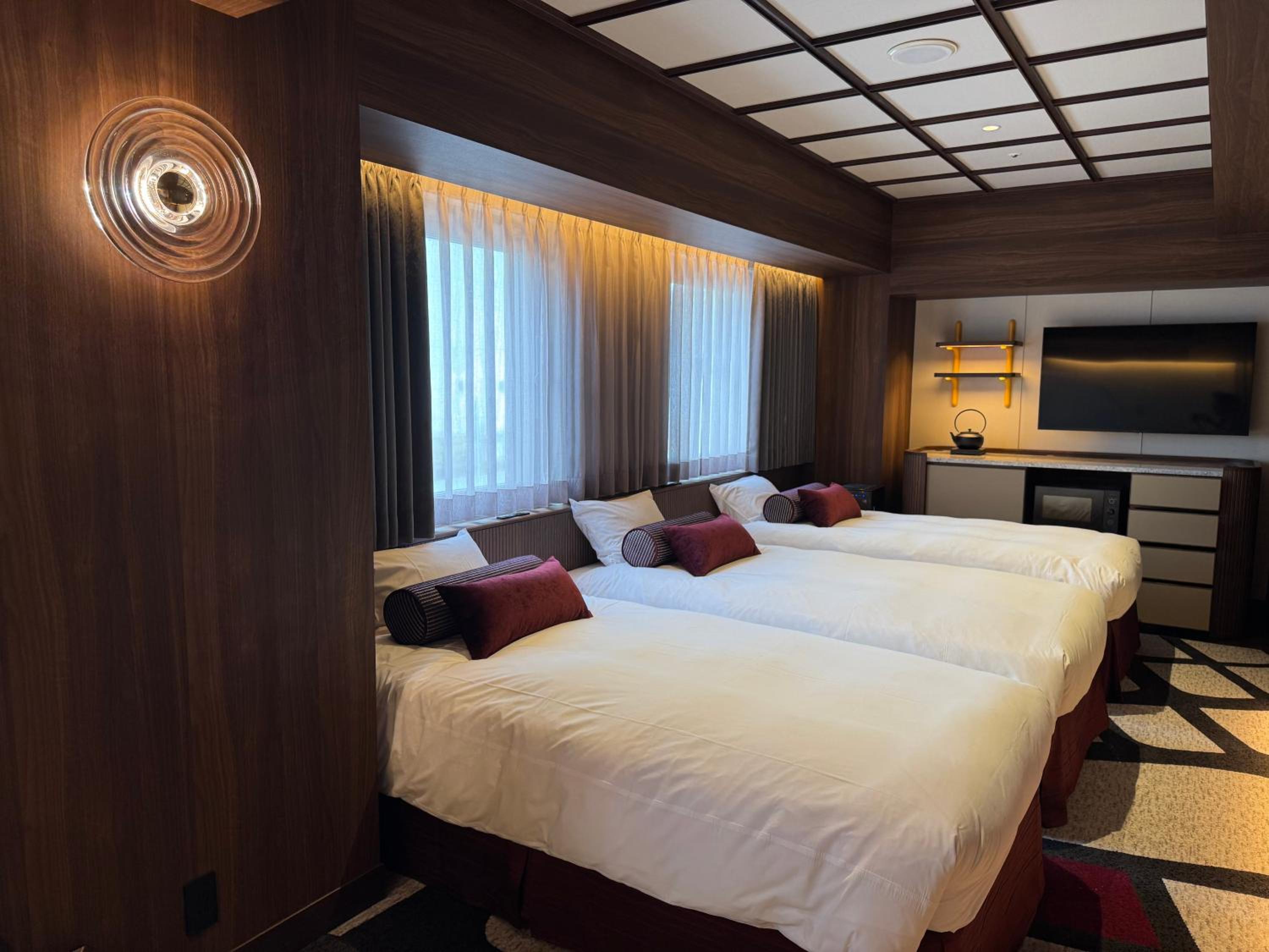 Superior Triple Room photo 2