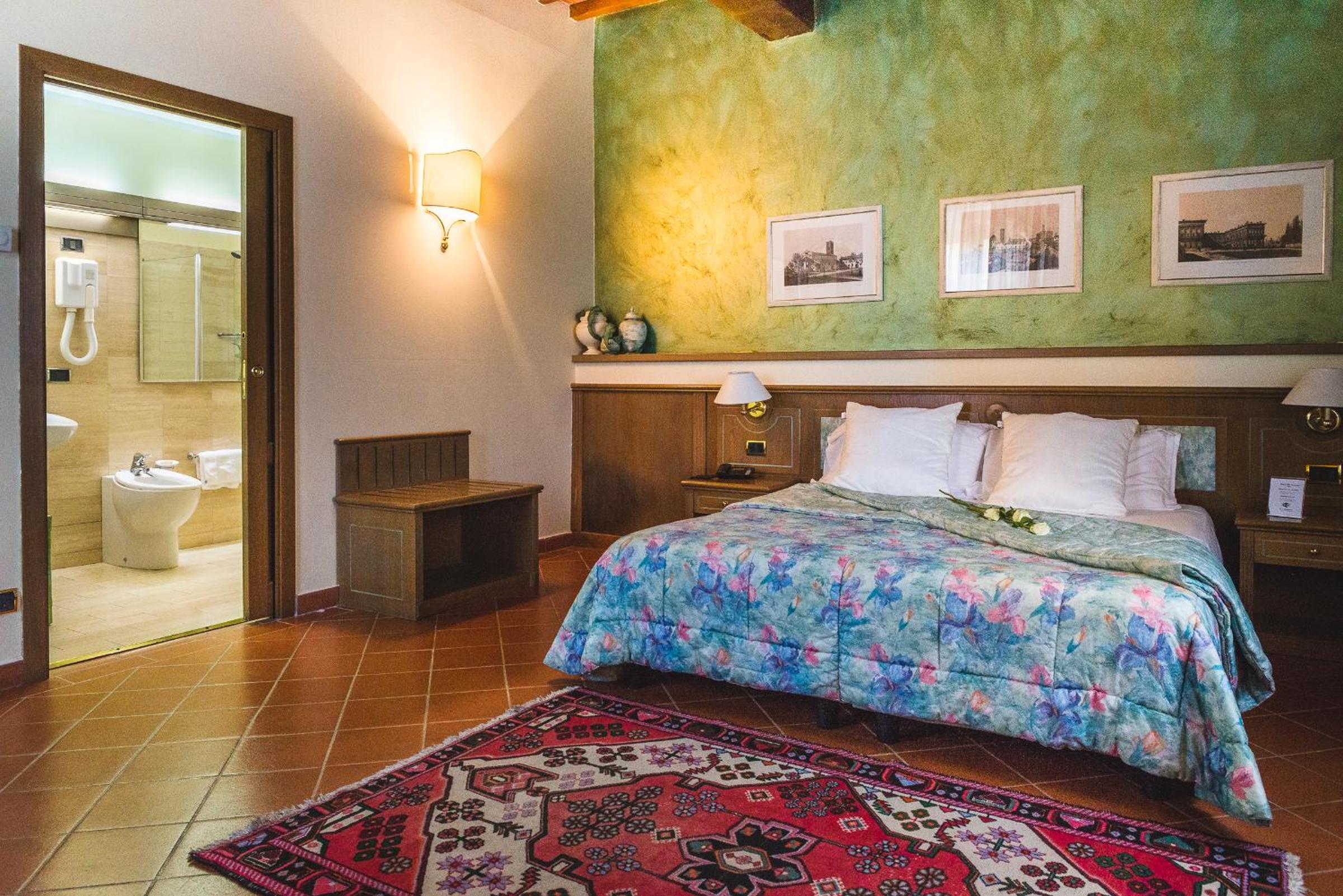 Comfort Double or Twin Room photo 3