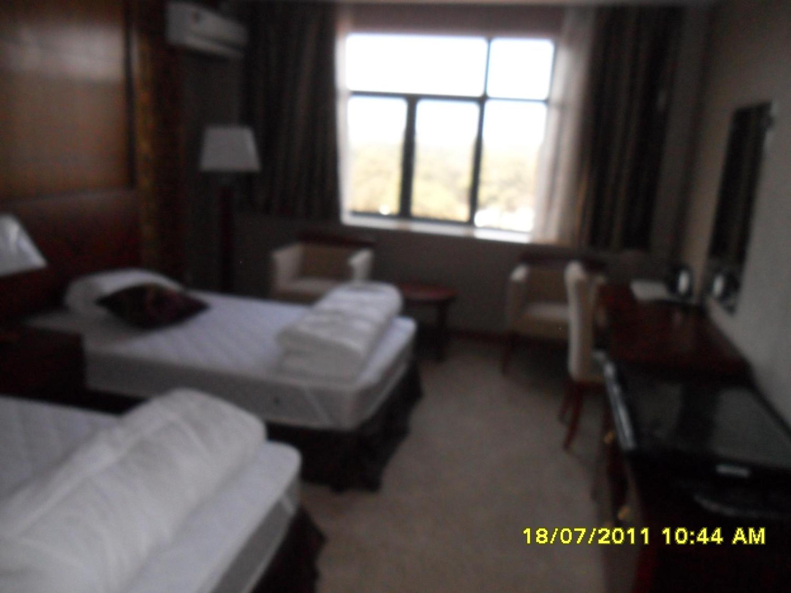 Deluxe Twin Room photo 3