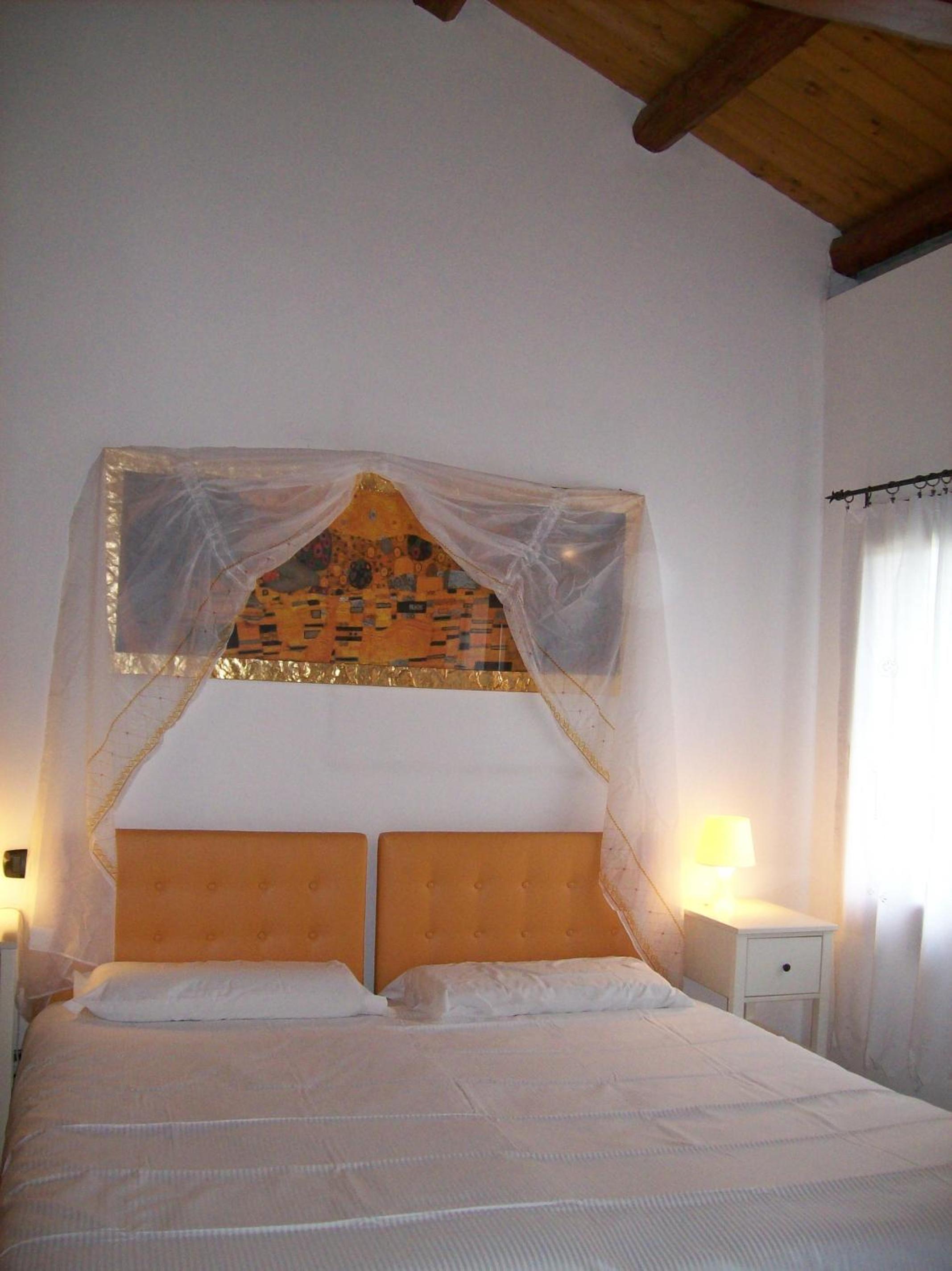 Triple Room - Photo 2