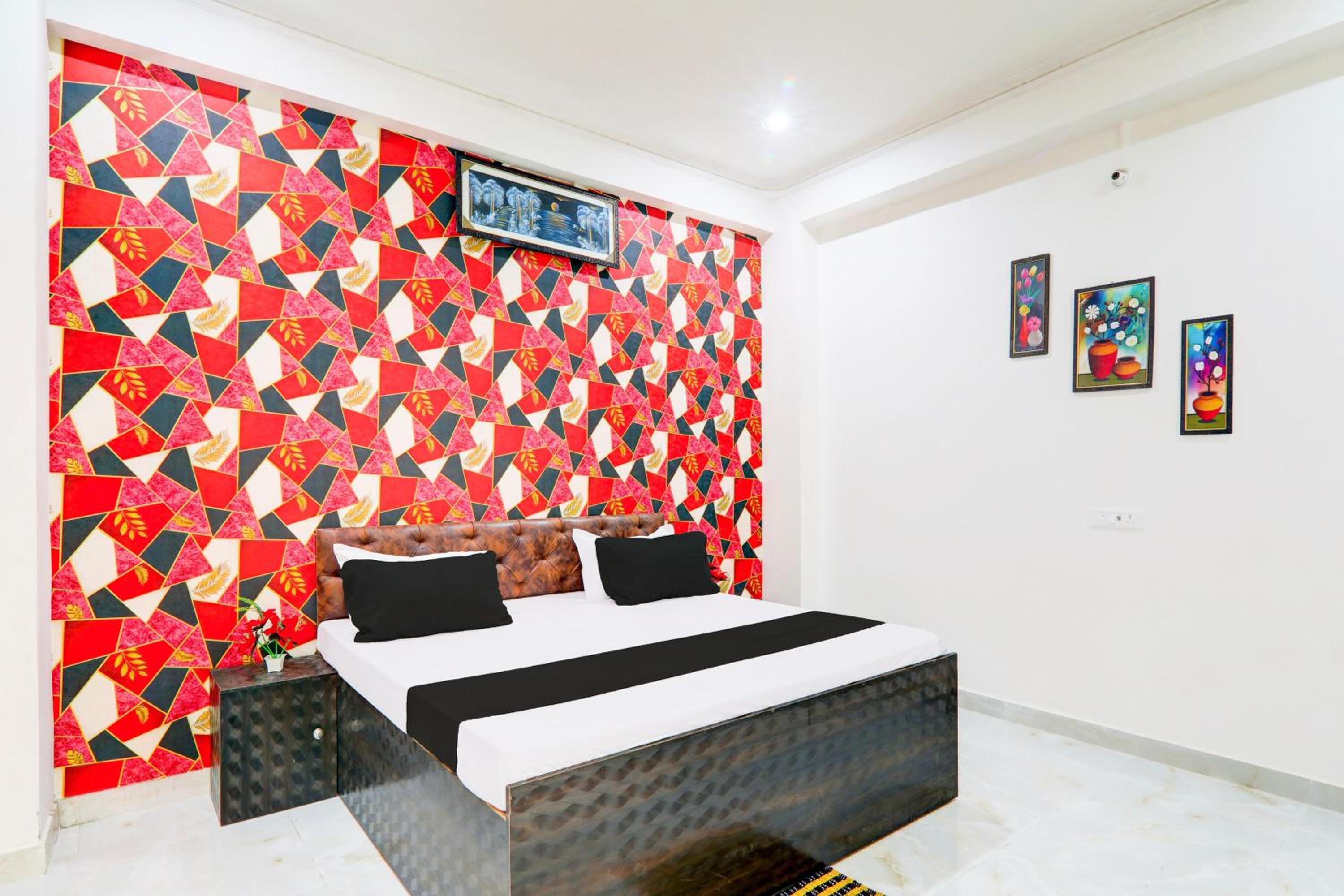 Triple Room with Bathroom photo 1