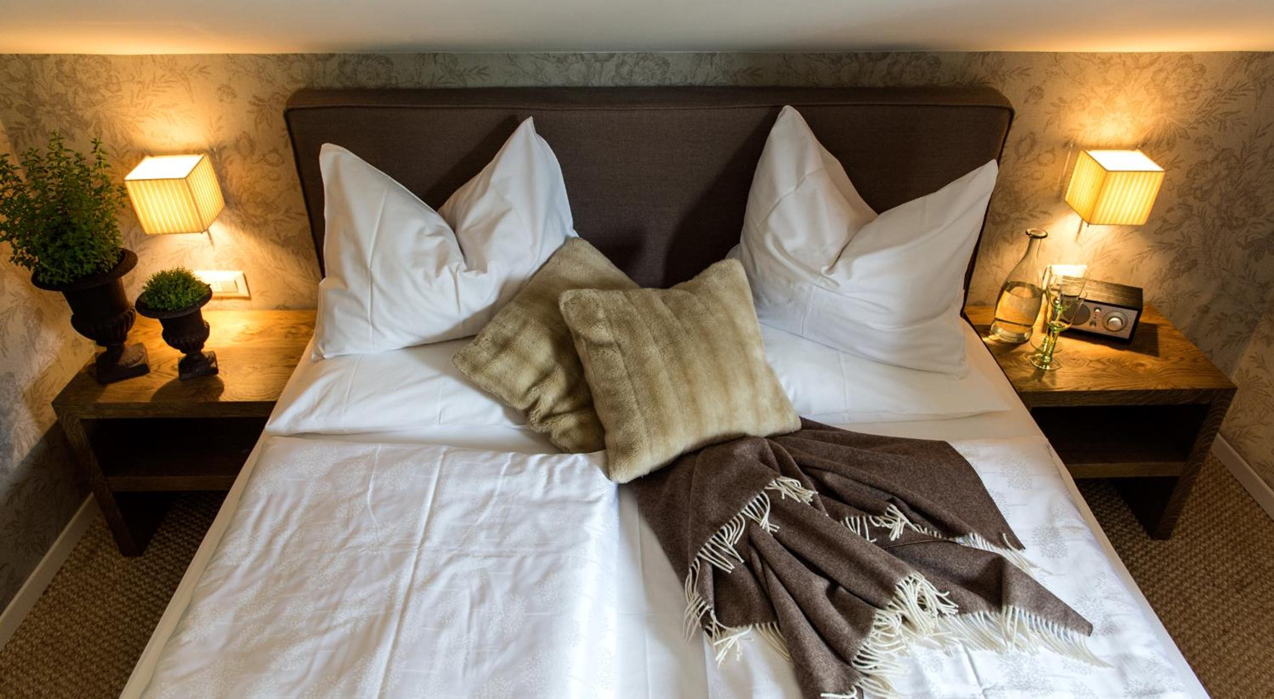 Junior Suite with Balcony photo 1