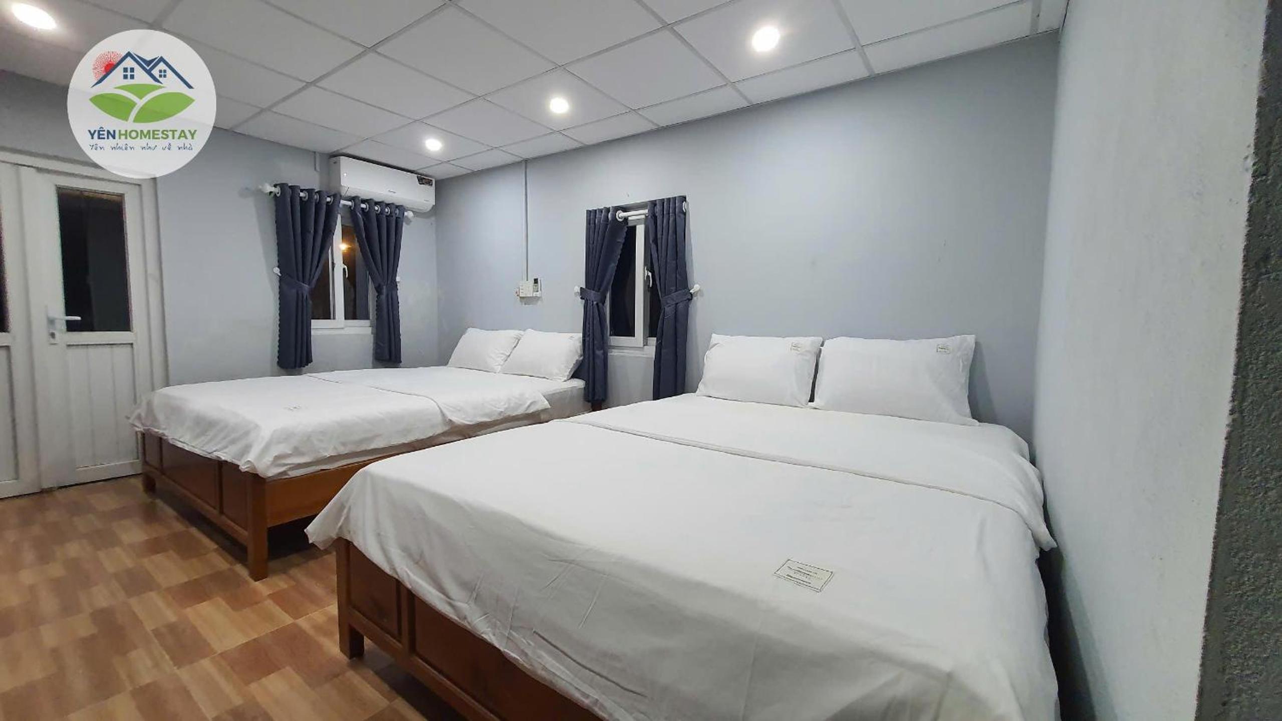 Quadruple Room with Balcony photo 2