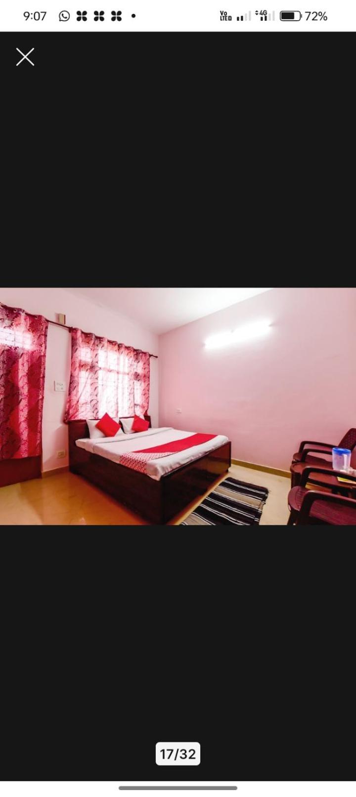 Deluxe Double Room (2 Adults + 1 Child) photo 2