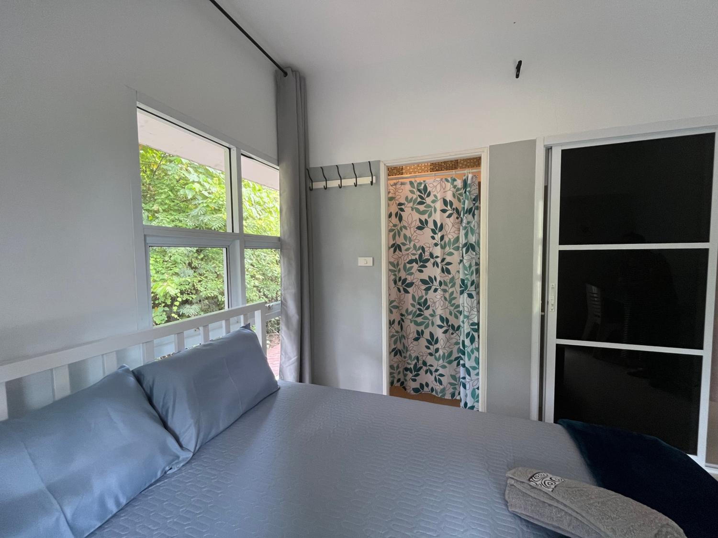Double Room with Private Bathroom photo 2