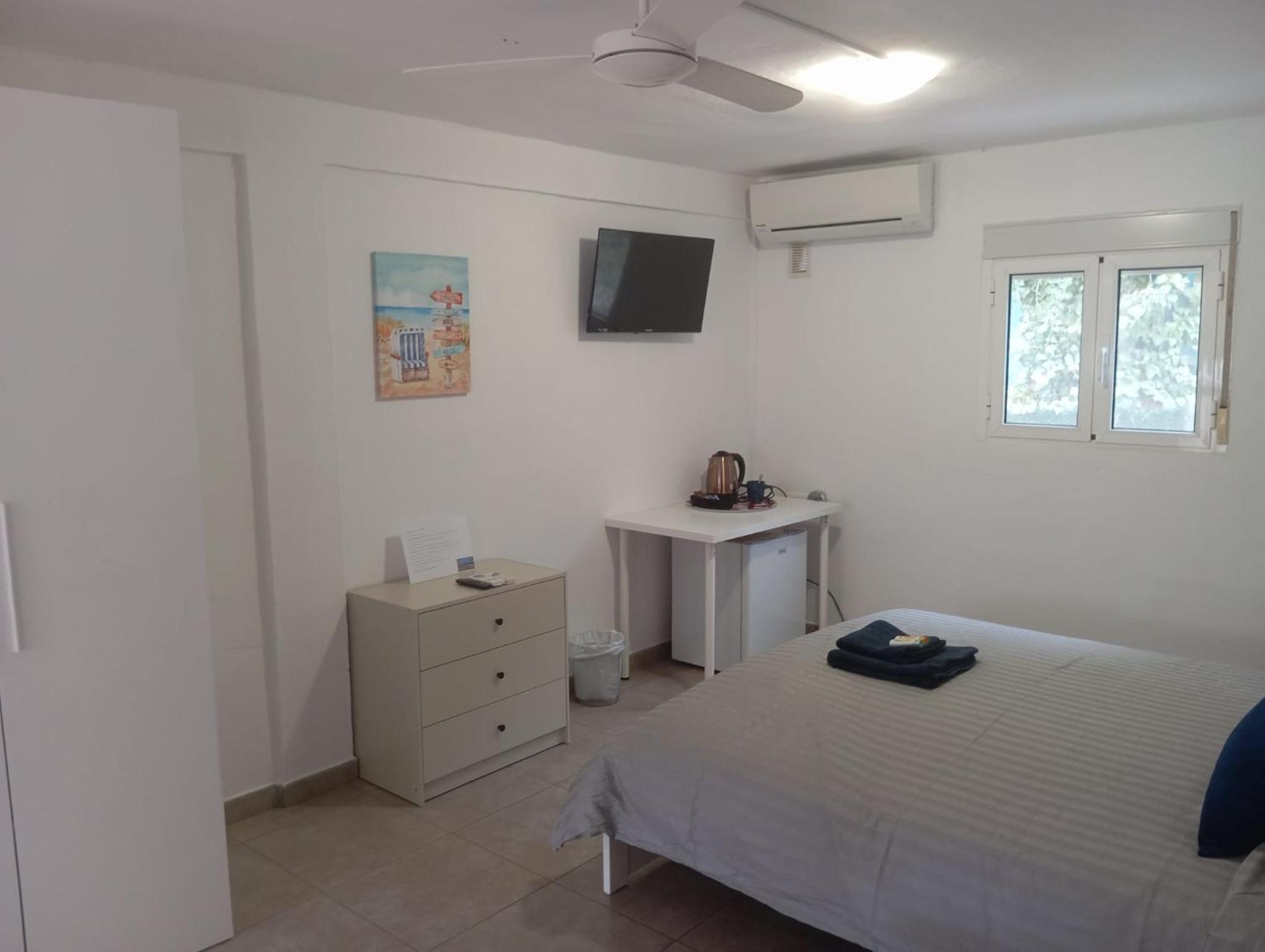 Habitación Doble con Baño Privado