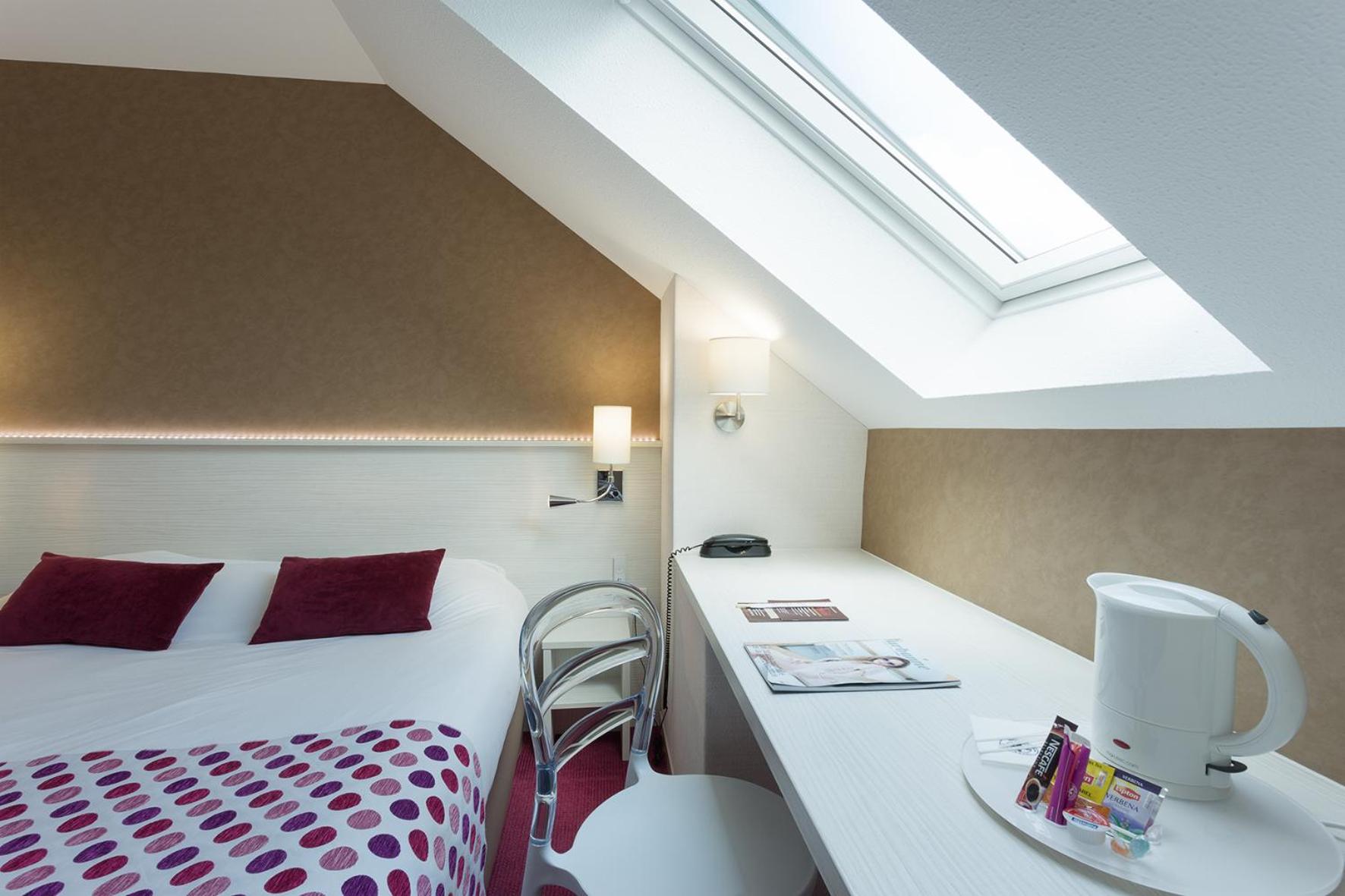 Double Room - Photo 3