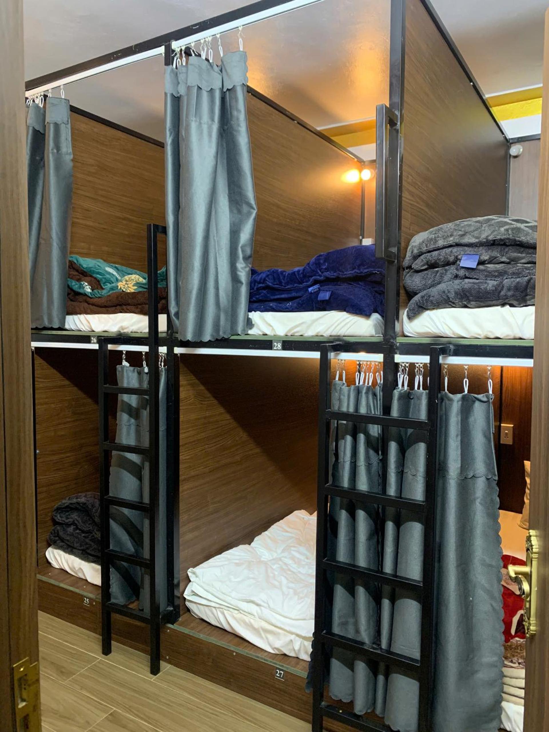 Bed in 6-Bed Female Dormitory Room photo 1