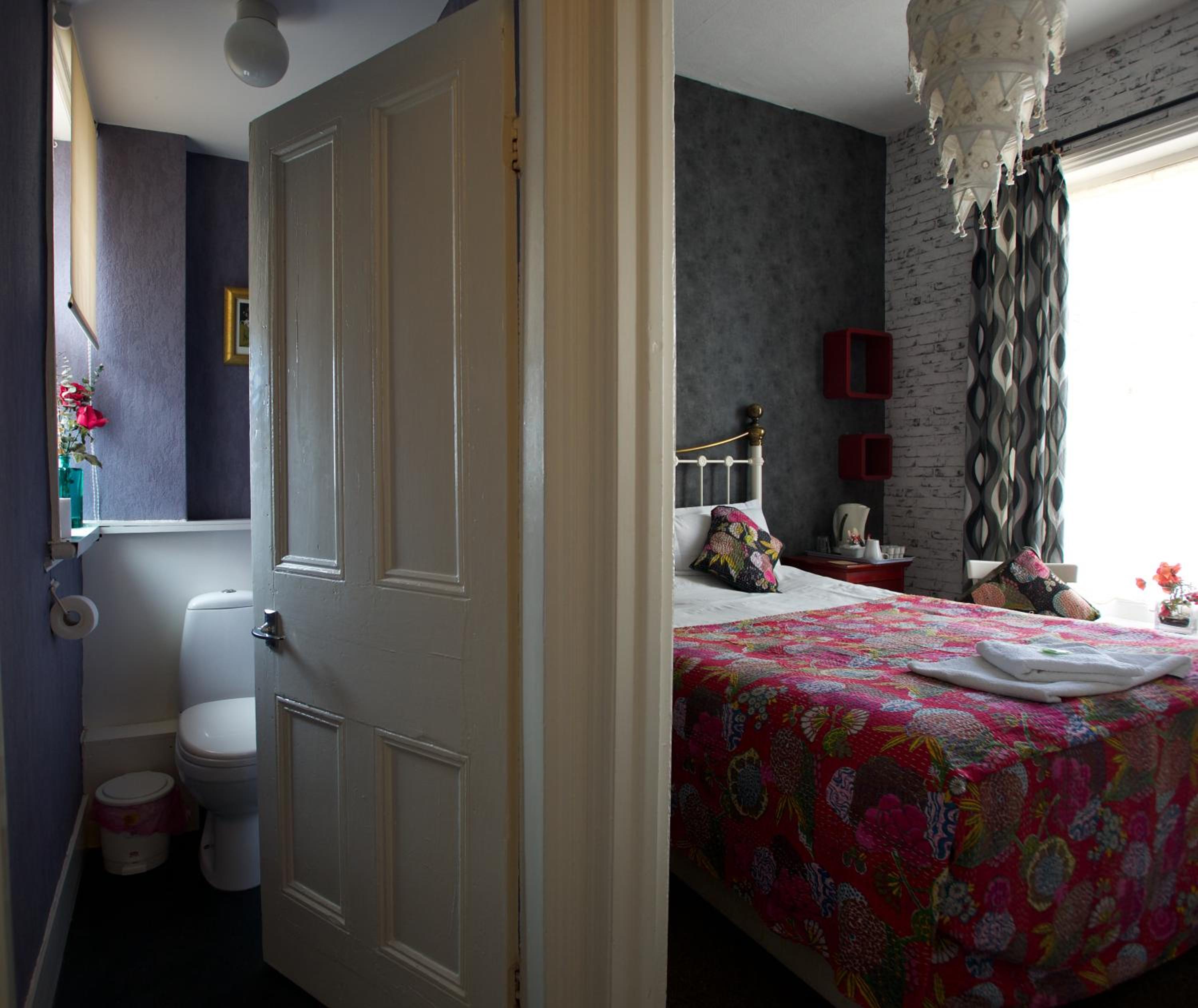 Double Room with Private Bathroom
