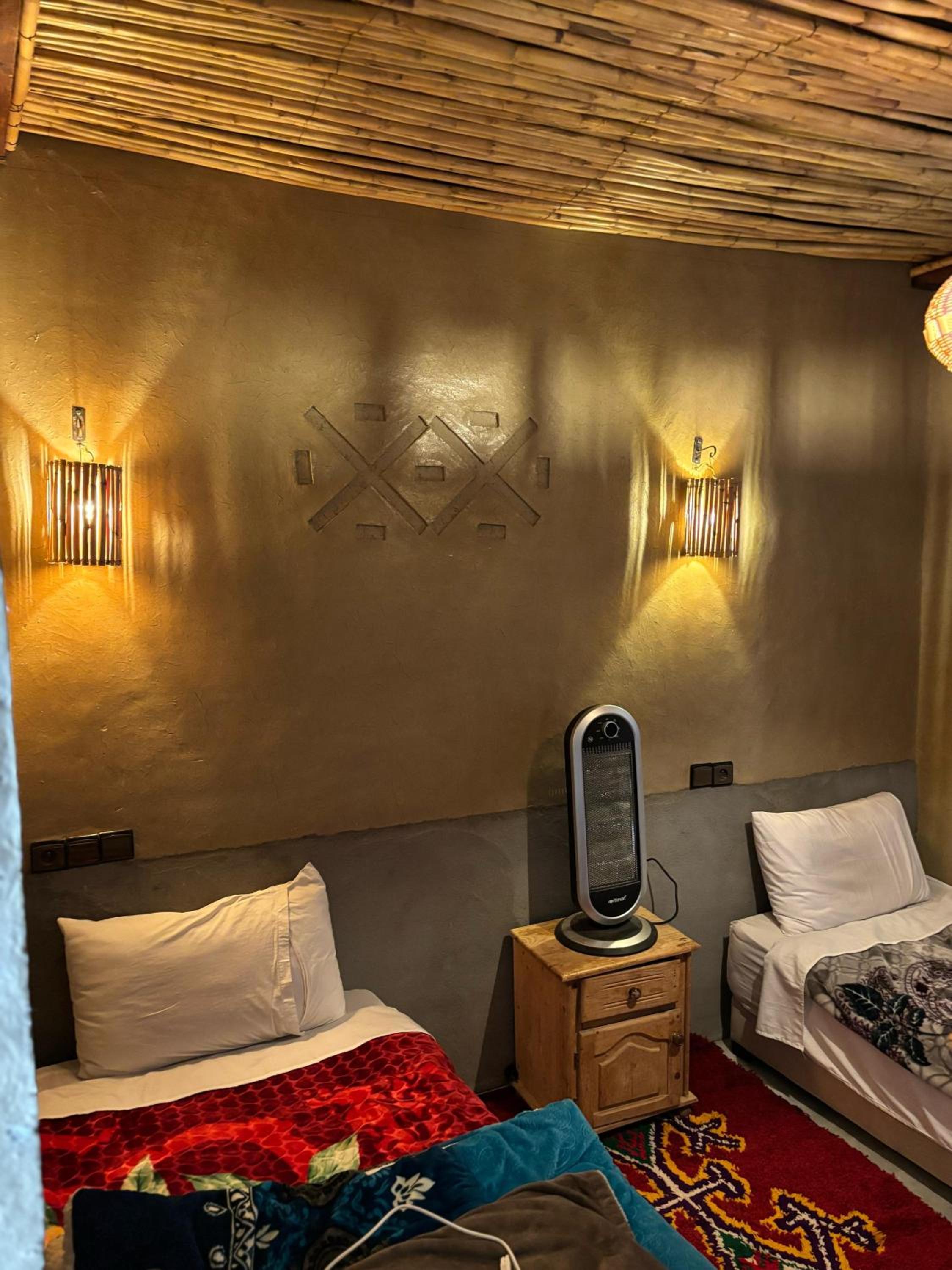Deluxe Twin Room - Photo 6