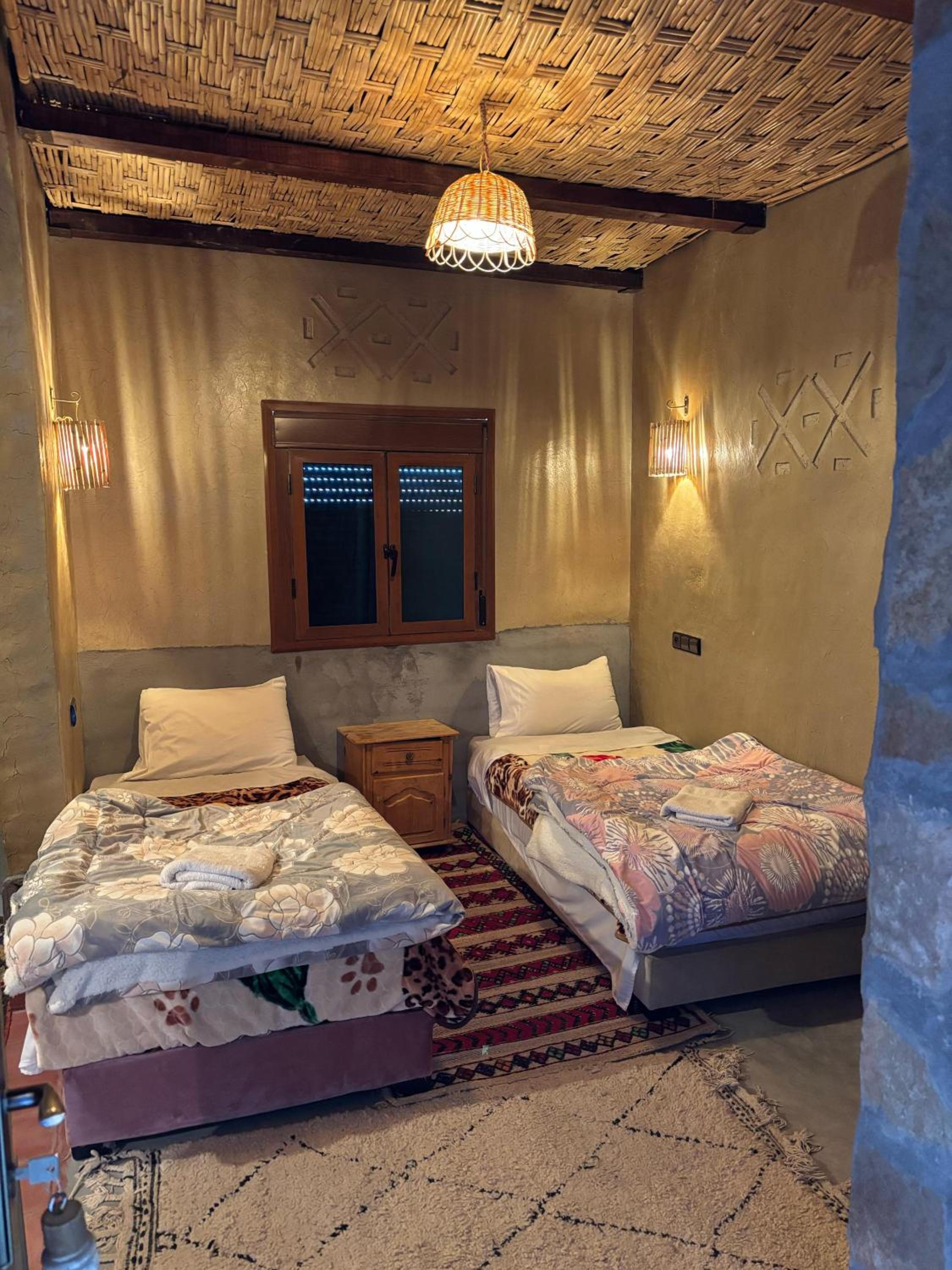 Family Room with Private Bathroom - Photo 4
