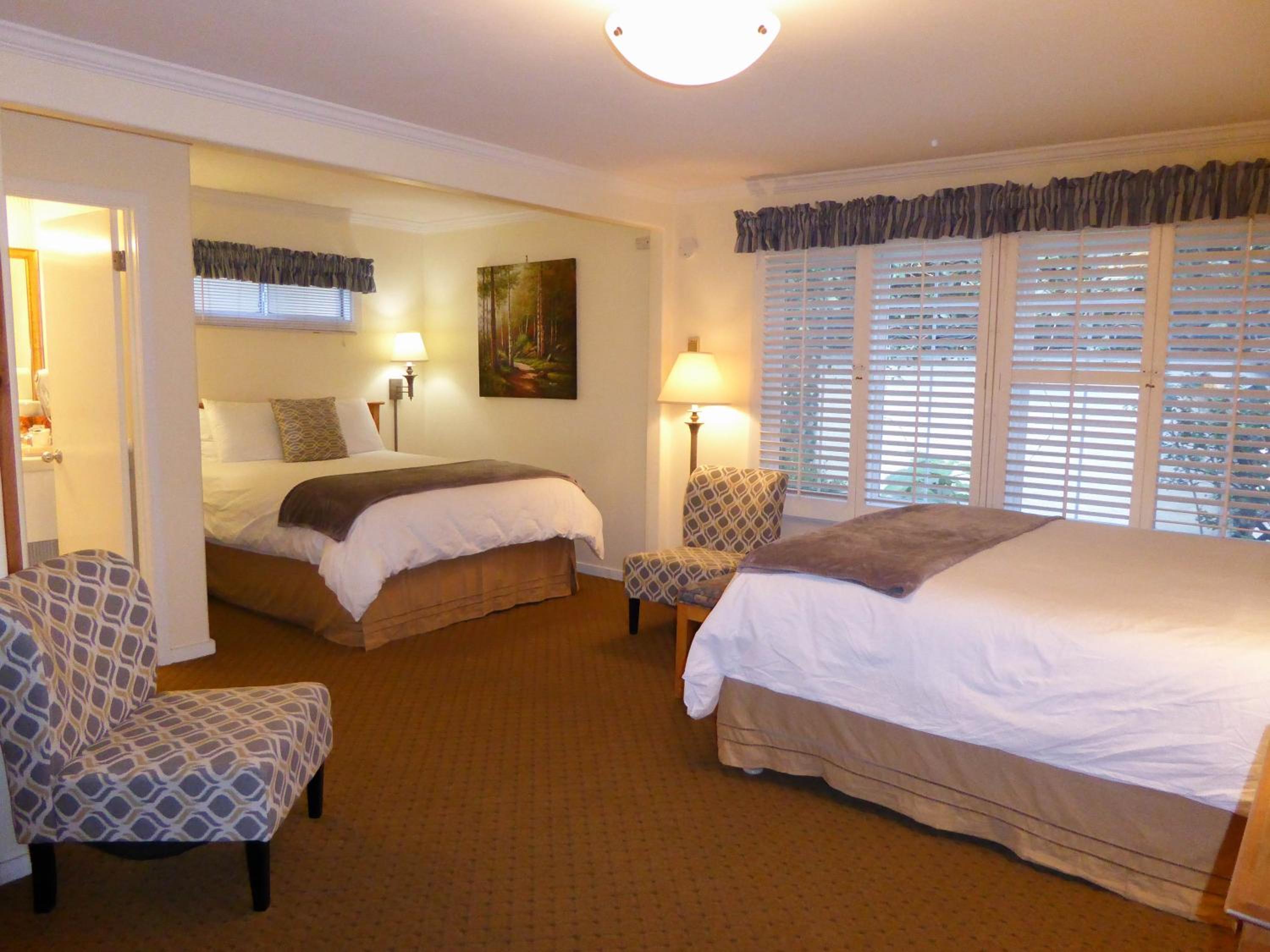 Windsor Room with Parking photo 2