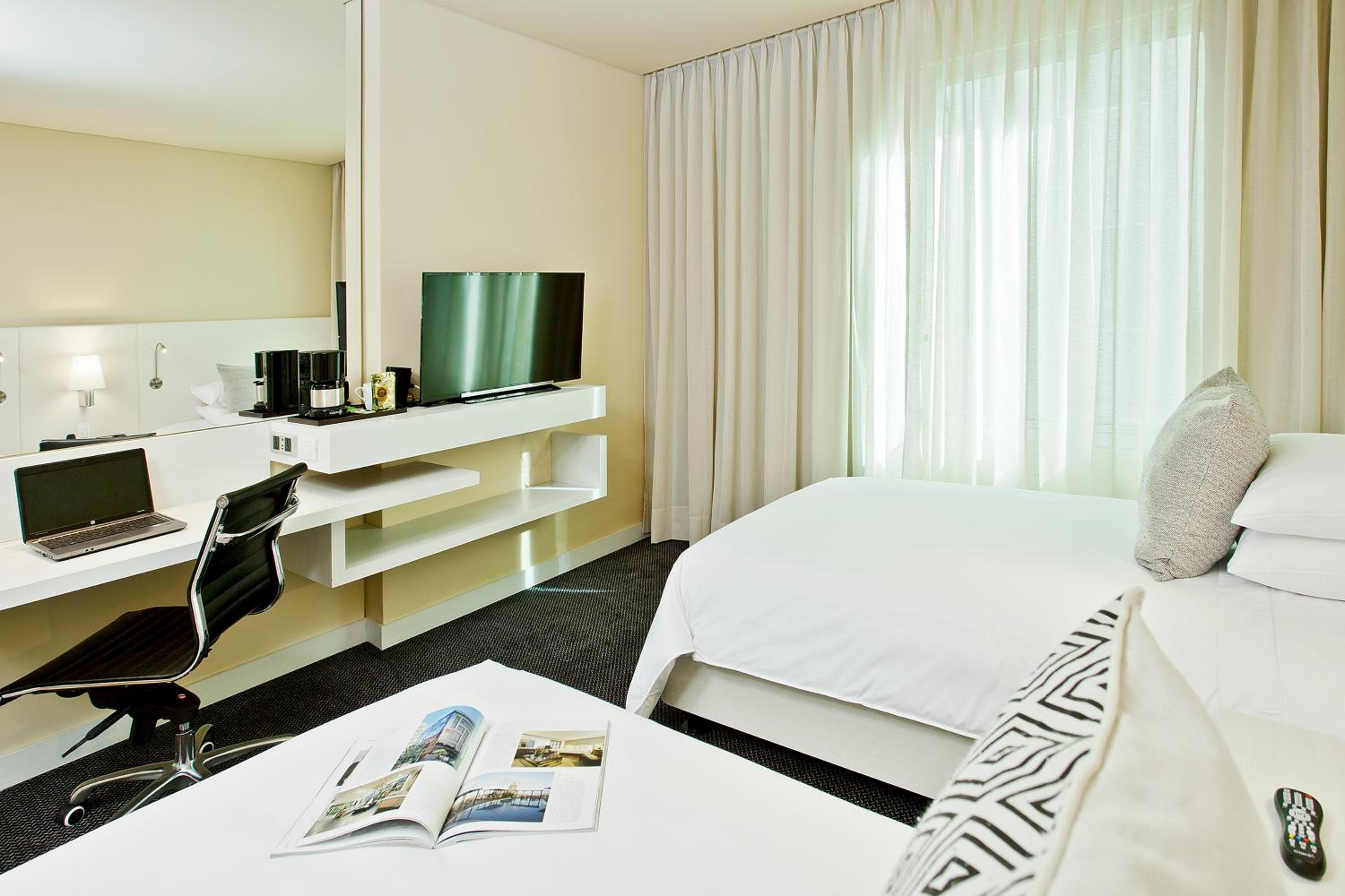 Double or Twin Room photo 2