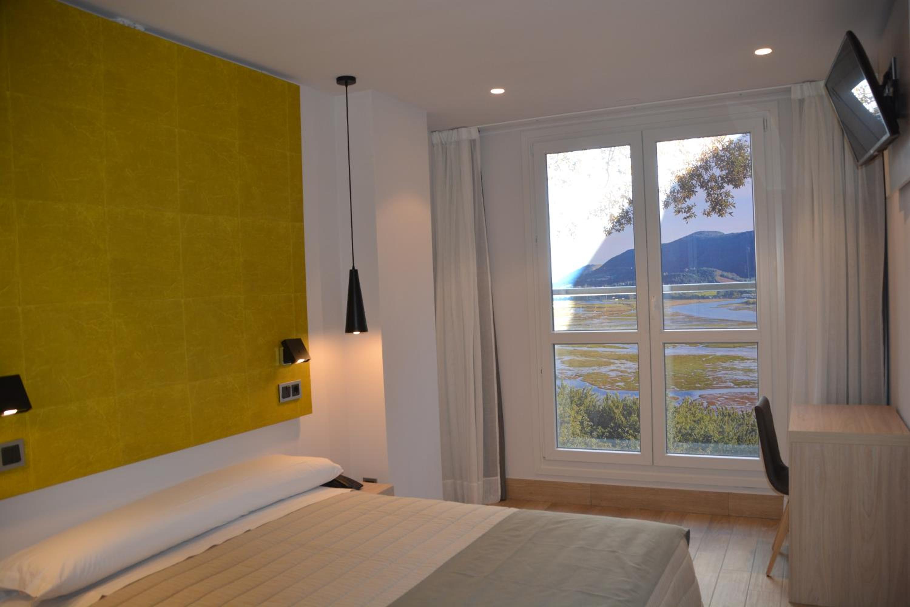 Standard Single Room photo 2
