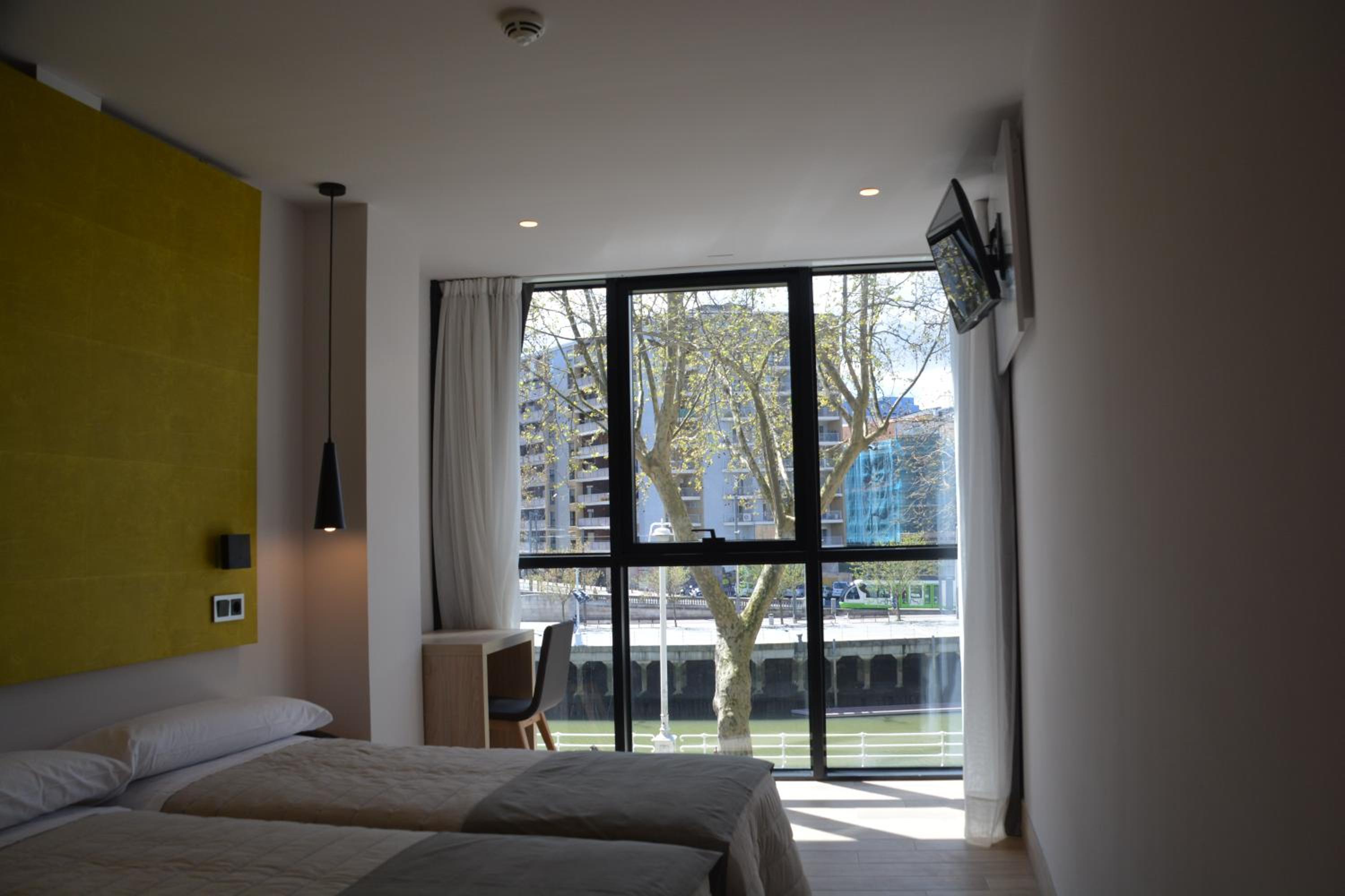 Double or Twin Room with View photo 3