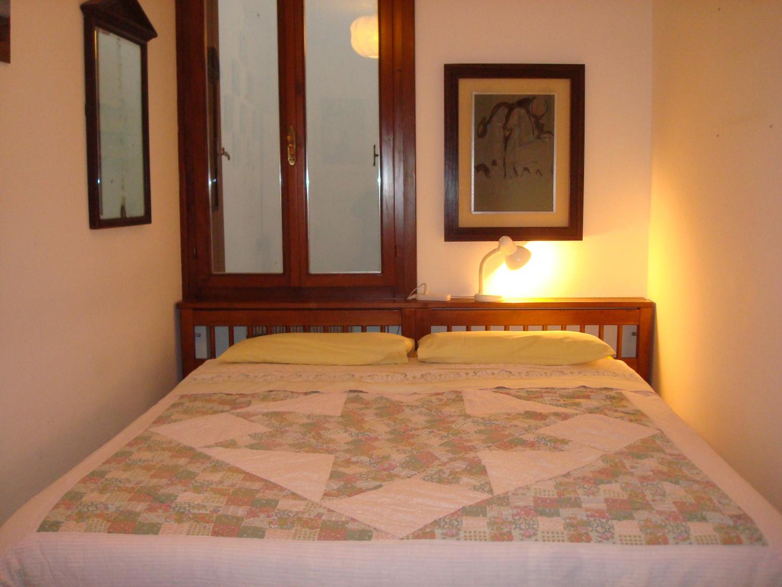 Triple Room with Private External Bathroom - Photo 11