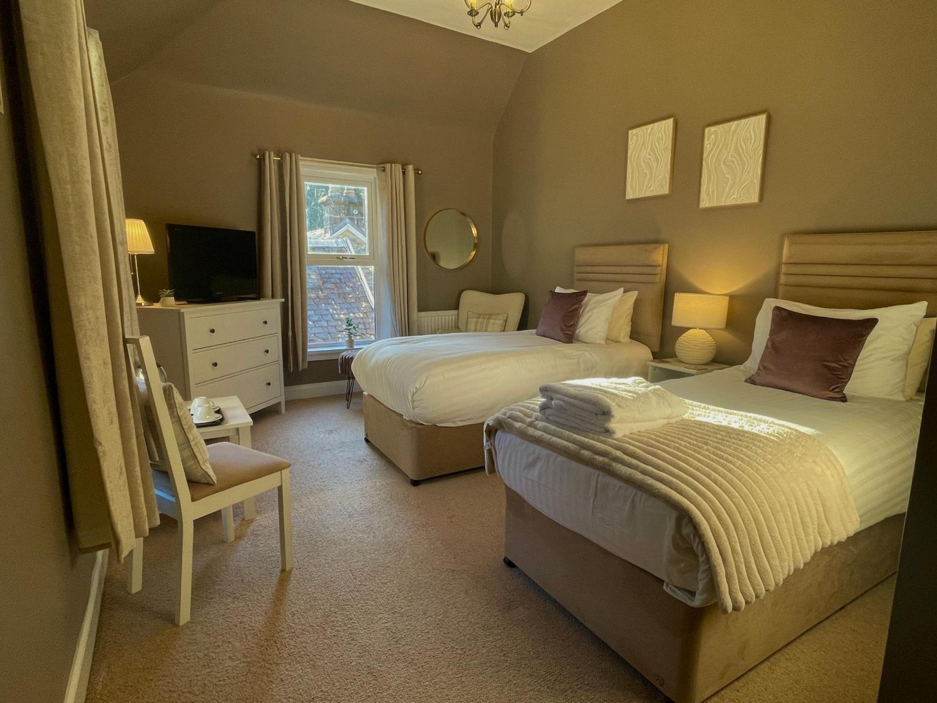 Standard Twin Room photo 3