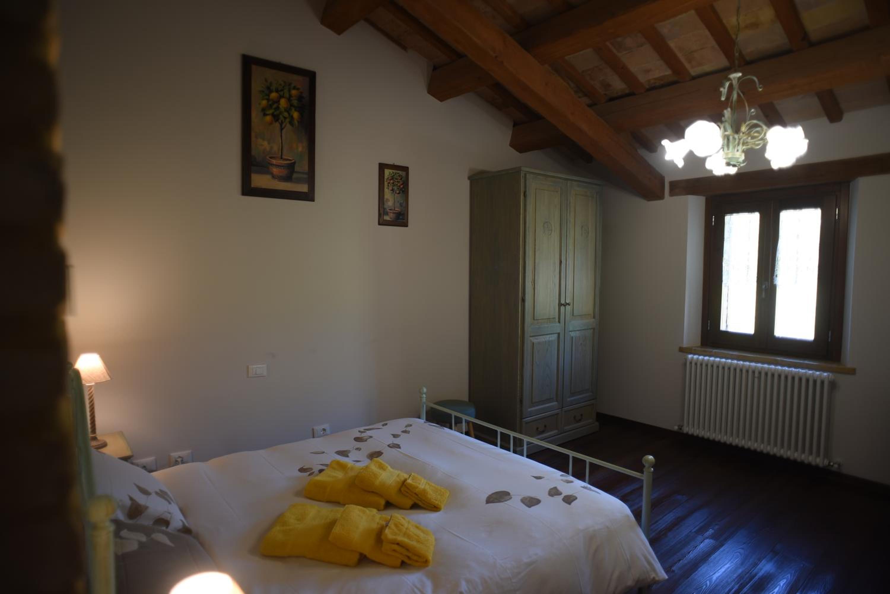 Triple Room with Private Bathroom photo 2