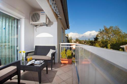 Apartment with Terrace