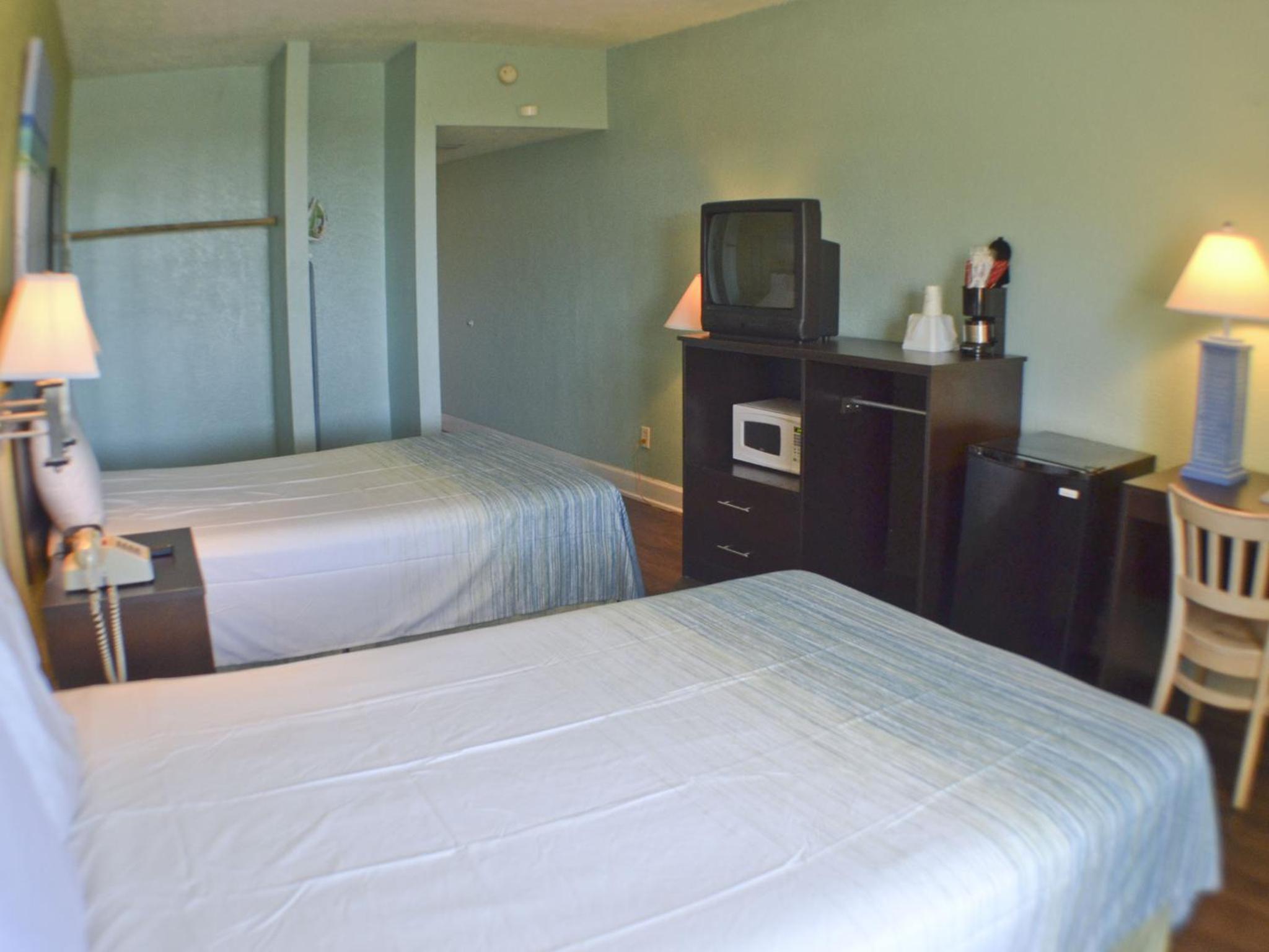 Standard Double Room with Patio - Gulf Side - Photo 3